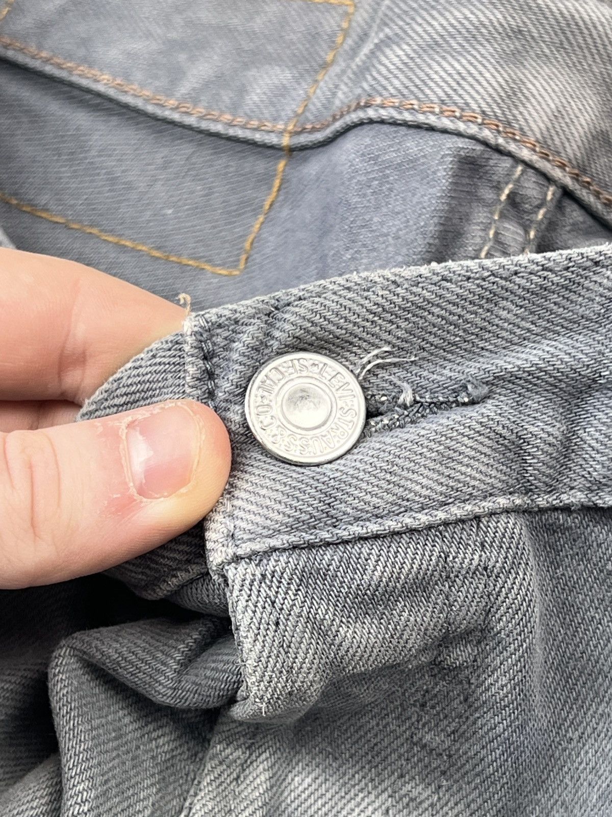 Levi's × Levi's Vintage Clothing × Vintage Levi’s 501 Gray Vintage Denim Jeans Pants (Y0567) Size US 34 / EU 50 - 8 Thumbnail
