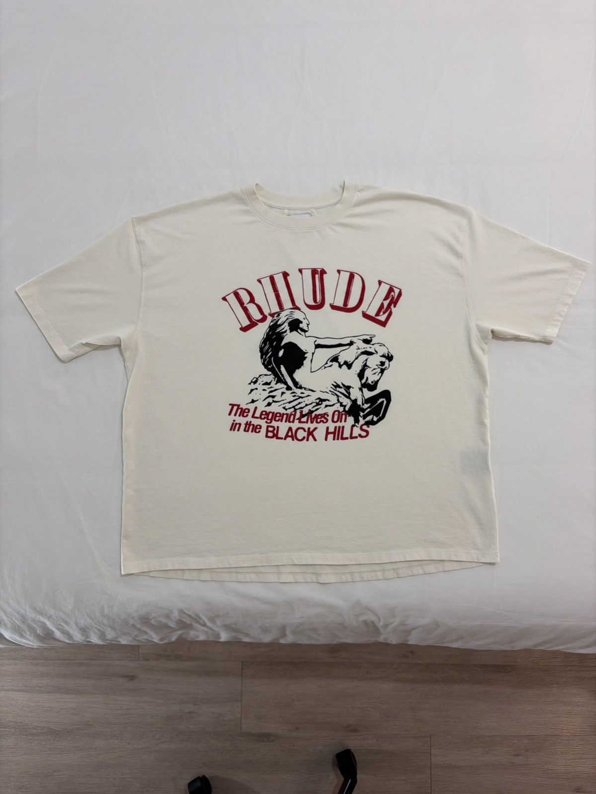 Rhude Rhude Legend Lives On In The Black Hills Tee Size US XXL / EU 58 / 5 - 1 Thumbnail