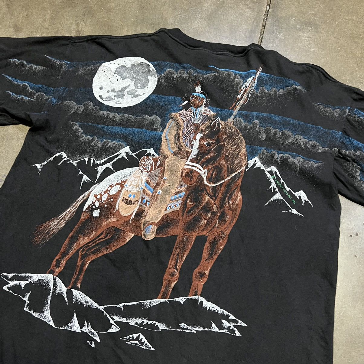 Vintage Vintage Native American AOP Graphic Tee Nature Horse 90s Size US XXL / EU 58 / 5 - 7 Thumbnail