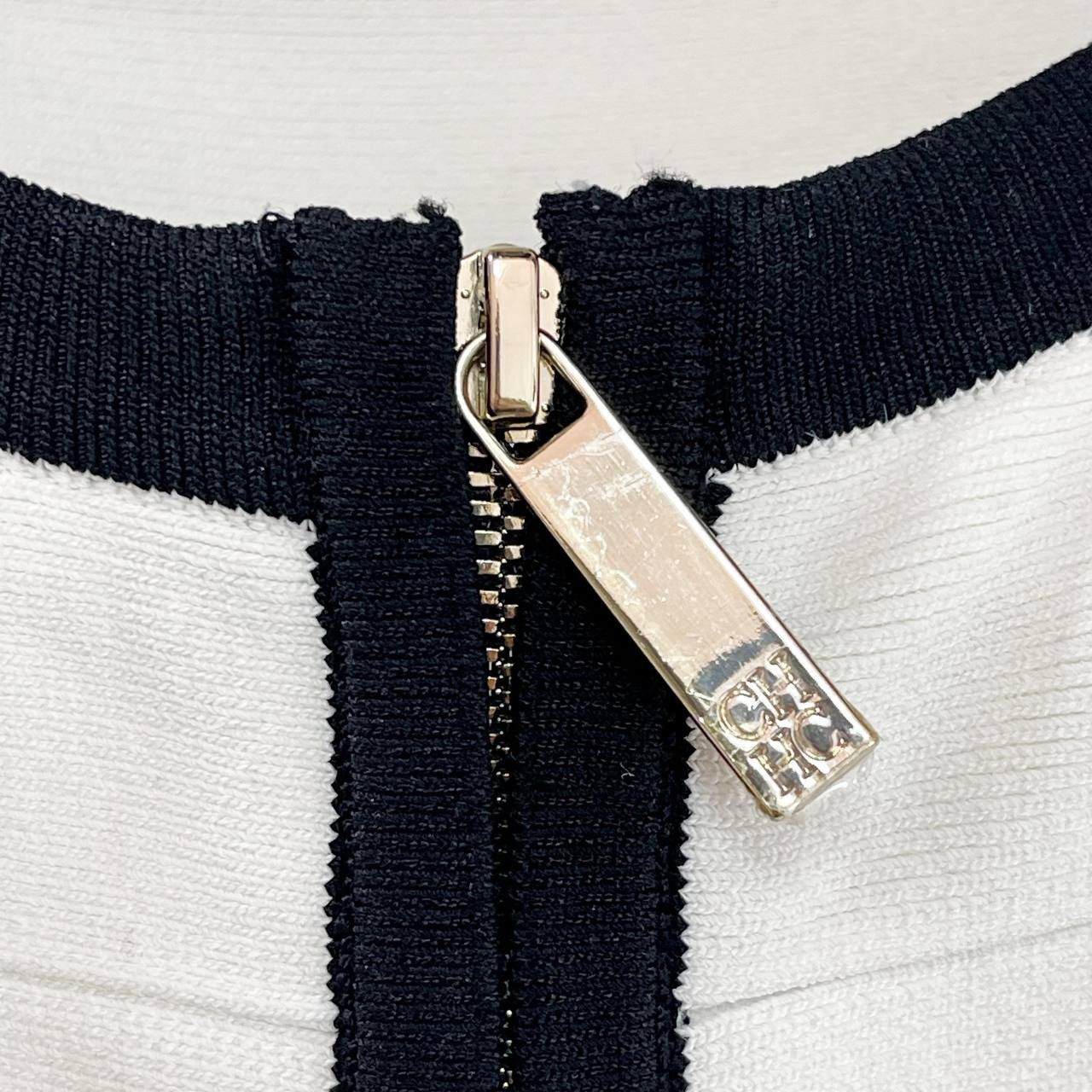 Carolina Herrera Carolina Herrera Zip Up Blazer Jacket Size S / US 4 / IT 40 - 8 Thumbnail