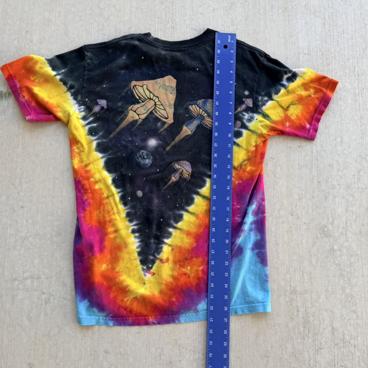 Liquid Blue Liquid Blue Mushroom T-Shirt Small Rainbow Tie Dye Space Size US S / EU 44-46 / 1 - 6 Thumbnail