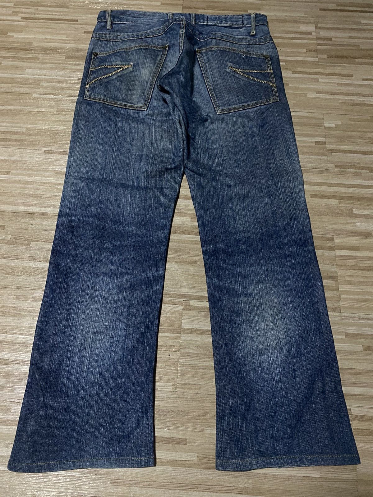 Japanese Brand 💥FLARE BLUEWAY JEANS💥 Size US 33 - 3 Thumbnail