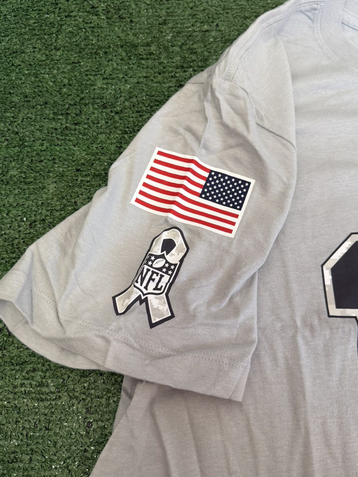 Nike Nike Trevor Lawrence Jacksonville Jaguars Salute To Service Size US XL / EU 56 / 4 - 3 Thumbnail