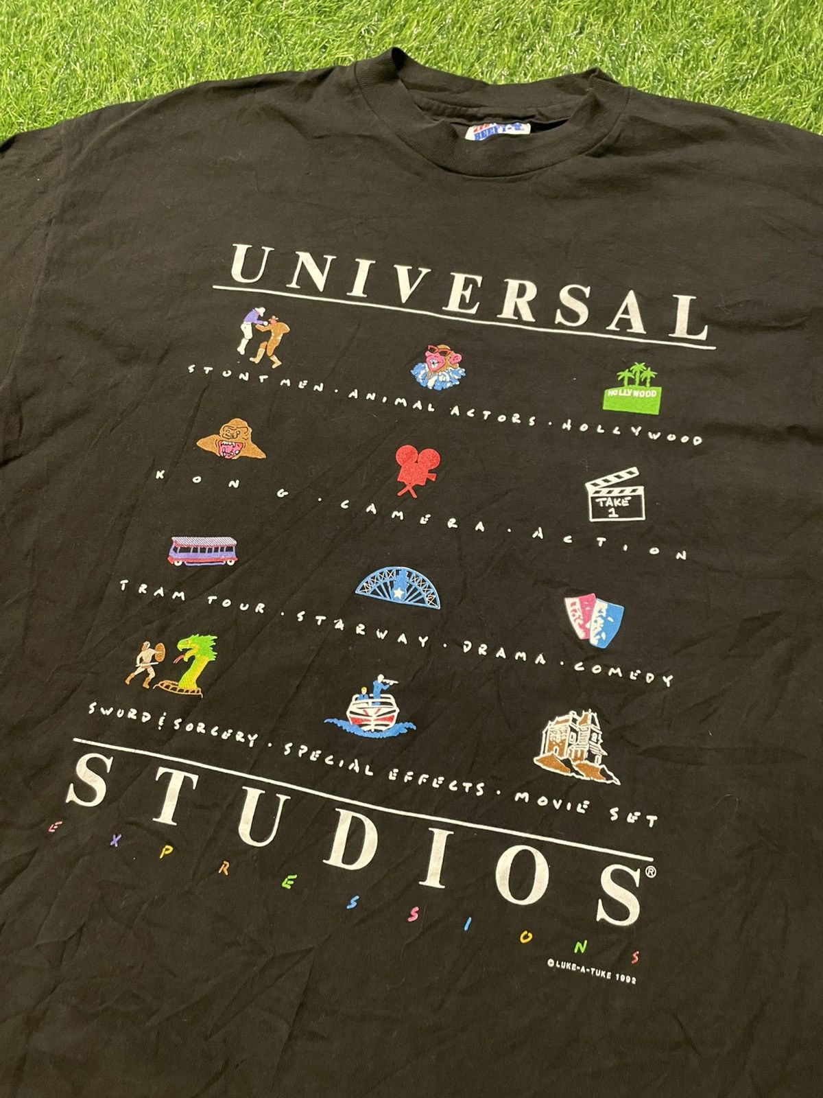 Universal Studios × Vintage Vintage Universal Studios Tee Shirt Size XL Size US XL / EU 56 / 4 - 2 Thumbnail