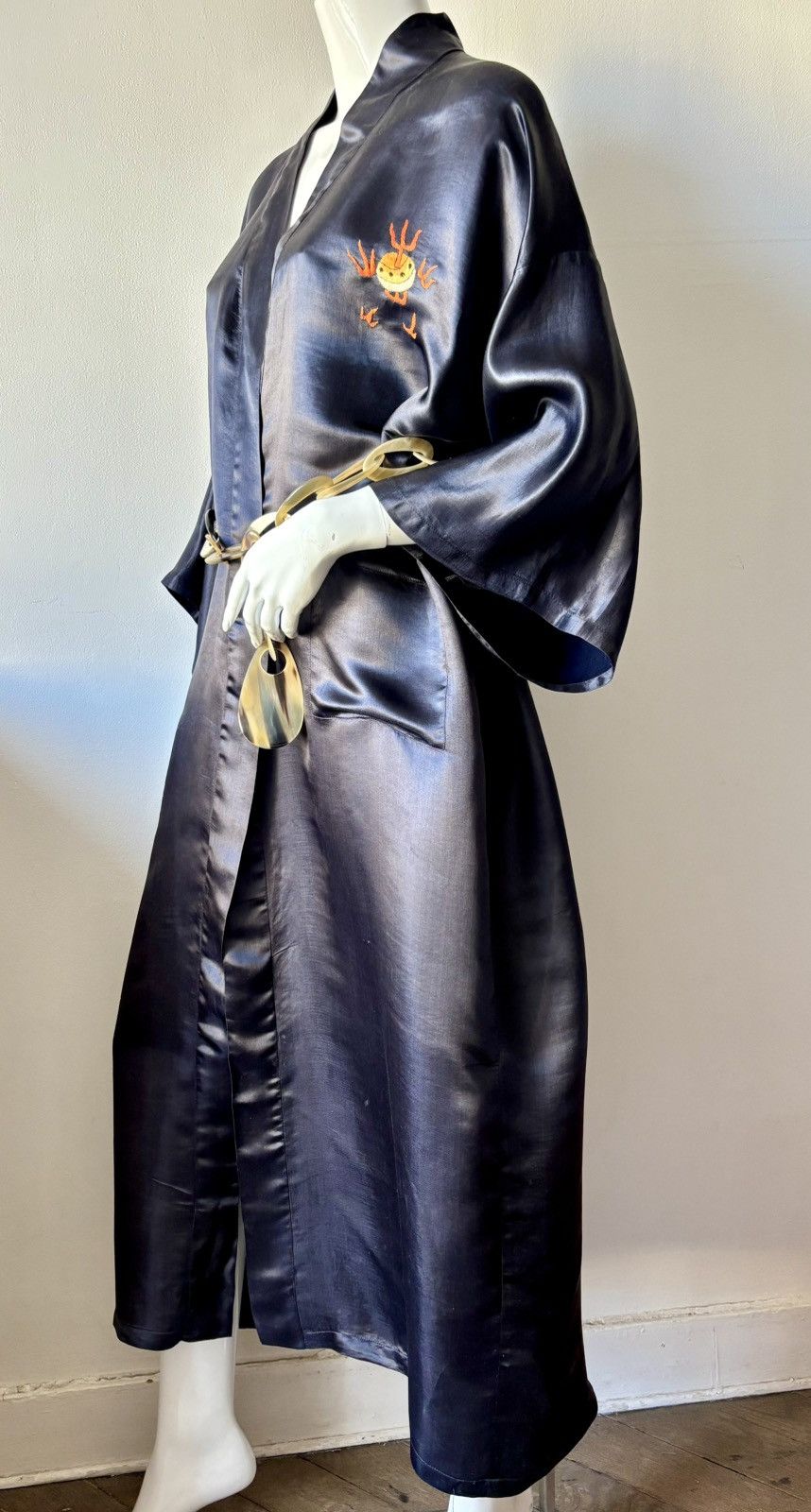 Other Silk chinese kimono dress hand embroidery vintage Size M / US 6-8 / IT 42-44 - 1 Thumbnail