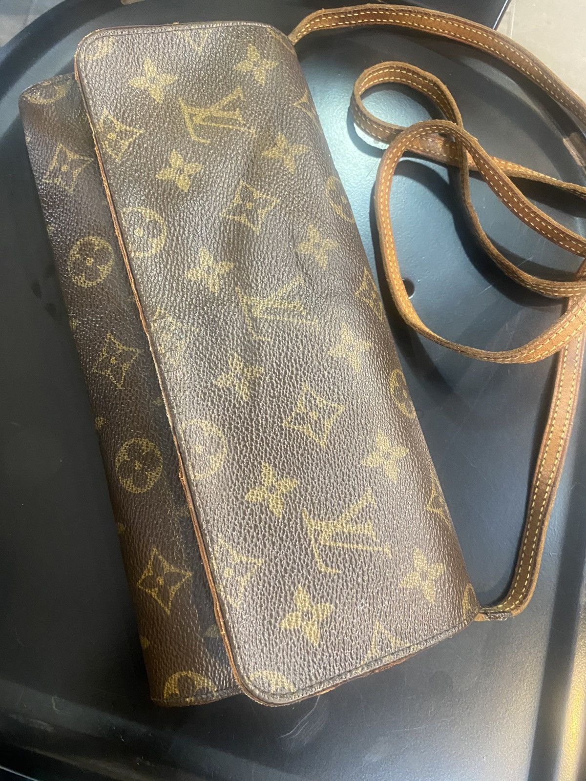 Louis Vuitton Authentic Monogram Vintage Louis Vuitton Pochette Twin GM Size ONE SIZE - 22 Thumbnail