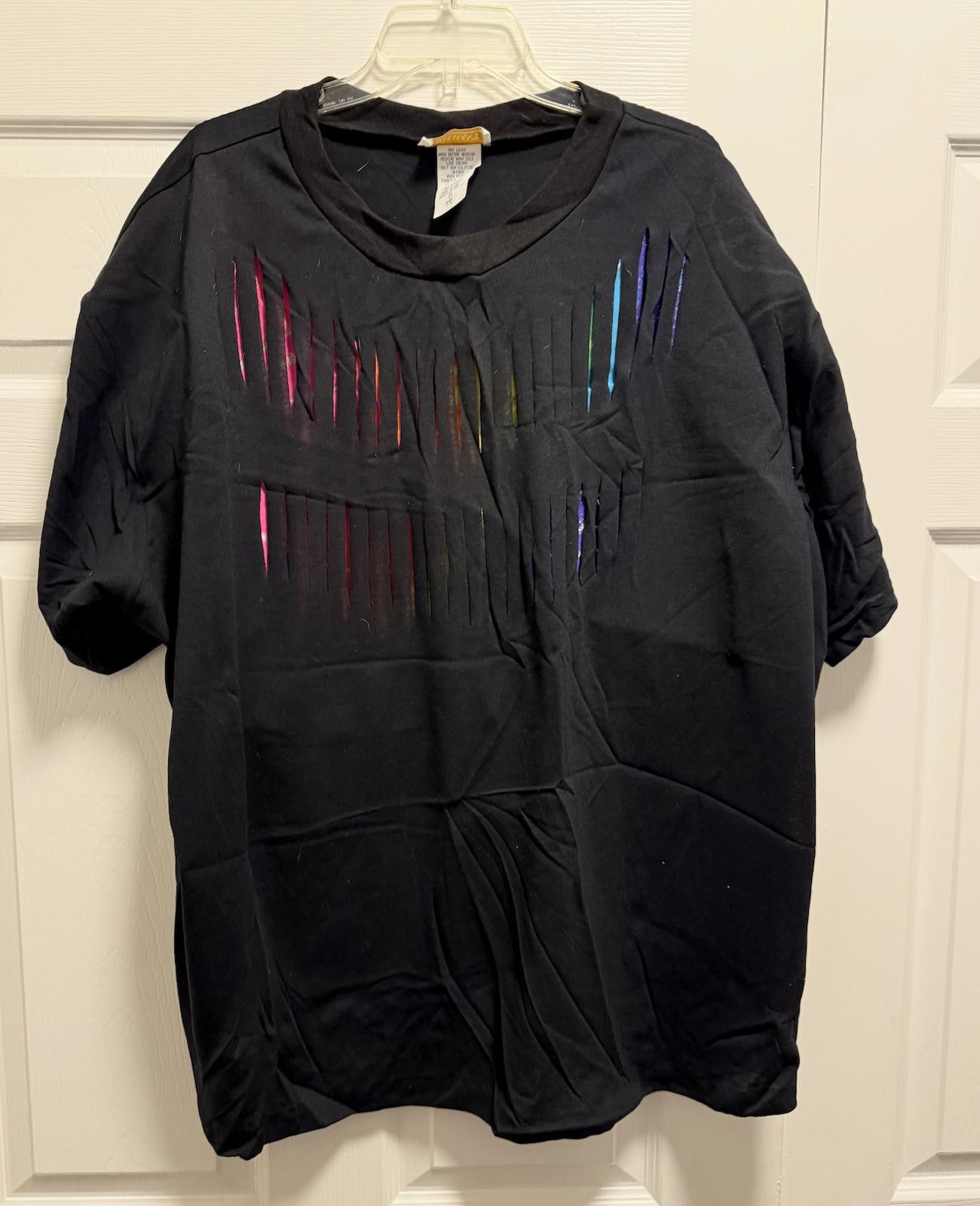 Designer Roaman’s 3X Rainbow Slashed Black Tee – USA Made Tie-Dye Size 3XL / US 20-22 - 1 Thumbnail