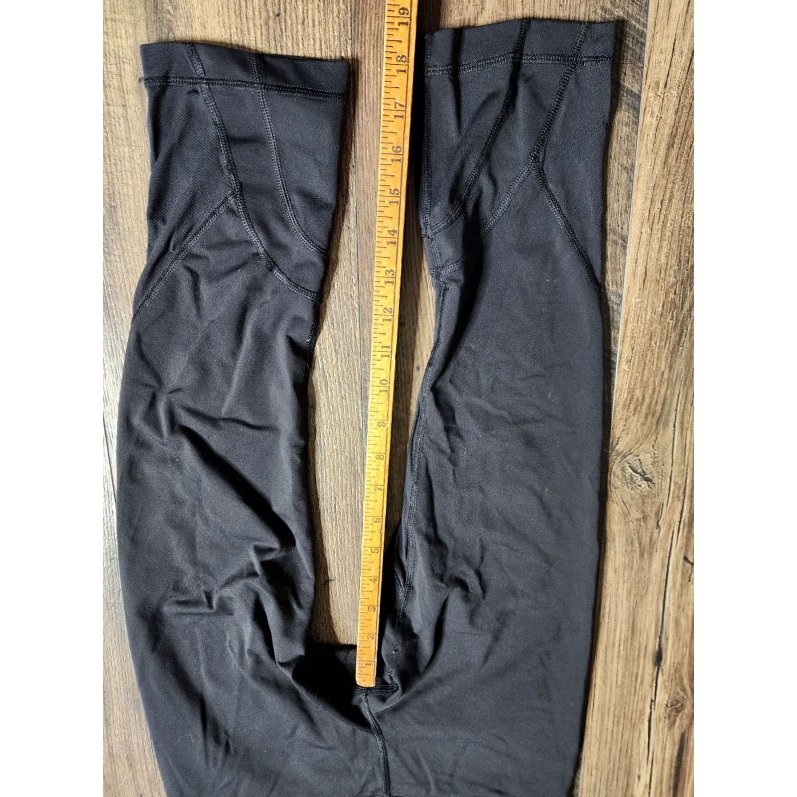 Lululemon Lululemon Crop Leggings Women's 6 Black Distressed Athletic Comfort Compression Easy Care Activewear Pants Size 28" / US 6 / IT 42 - 3 Thumbnail