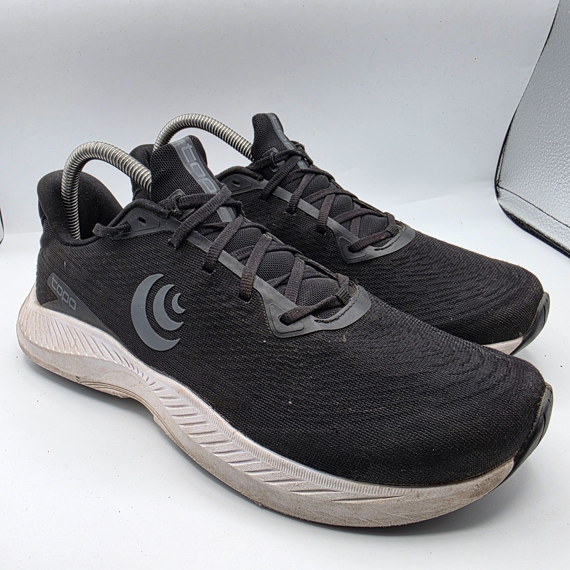 Other Topo Athletic Fli-Lyte Womens Size 9.5 Black Shoes Running W Size US 9.5 / IT 39.5 - 1 Thumbnail