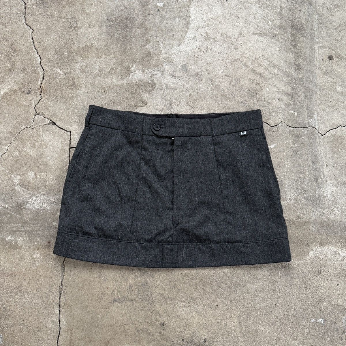 Vintage Vintage OfficeCore Lui Gray Mini Skirt Size 25" / US 0 / IT 36 - 1 Thumbnail