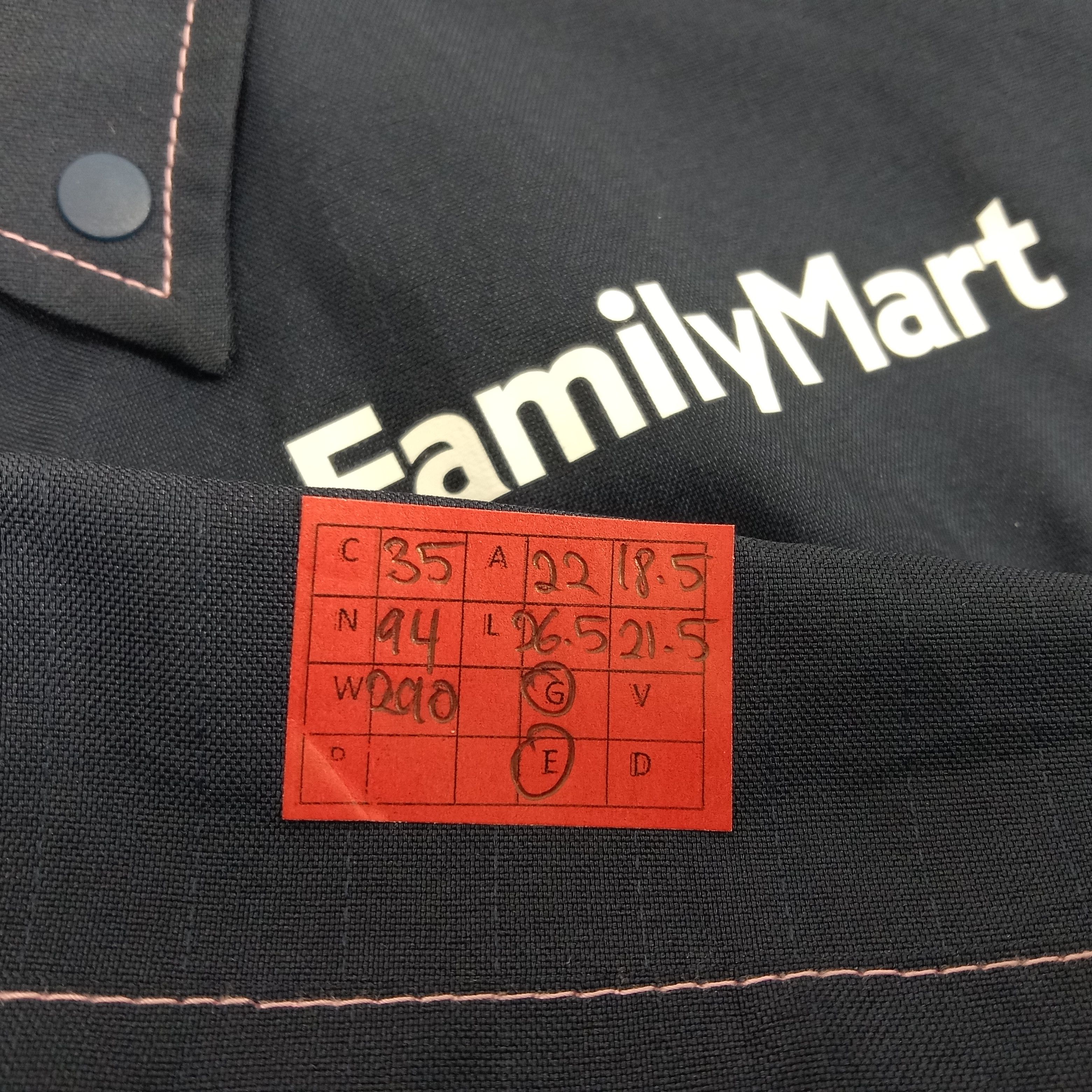 Japanese Brand × Vintage Family Mart Logo Design Japanese Workers Shirt Jacket Size US M / EU 48-50 / 2 - 10 Thumbnail