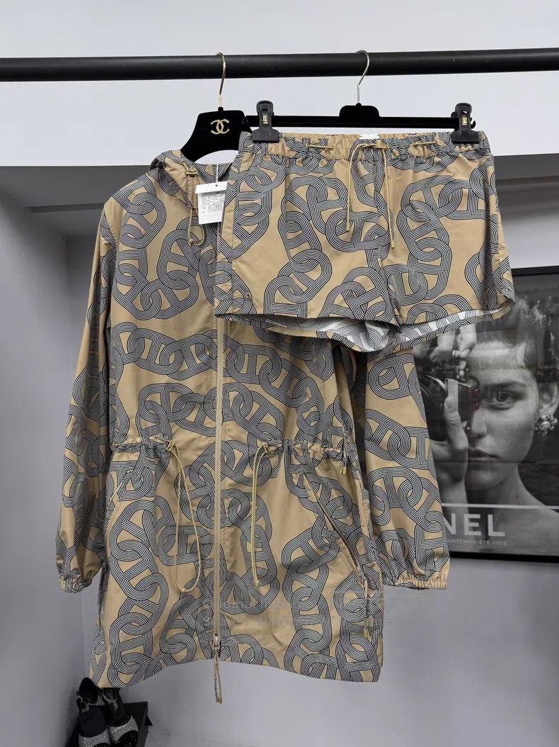 Hermes Hermes Khaki Pig Nose Printed Windbreaker Jacket and Short Size XS / US 0-2 / IT 36-38 - 1 Thumbnail