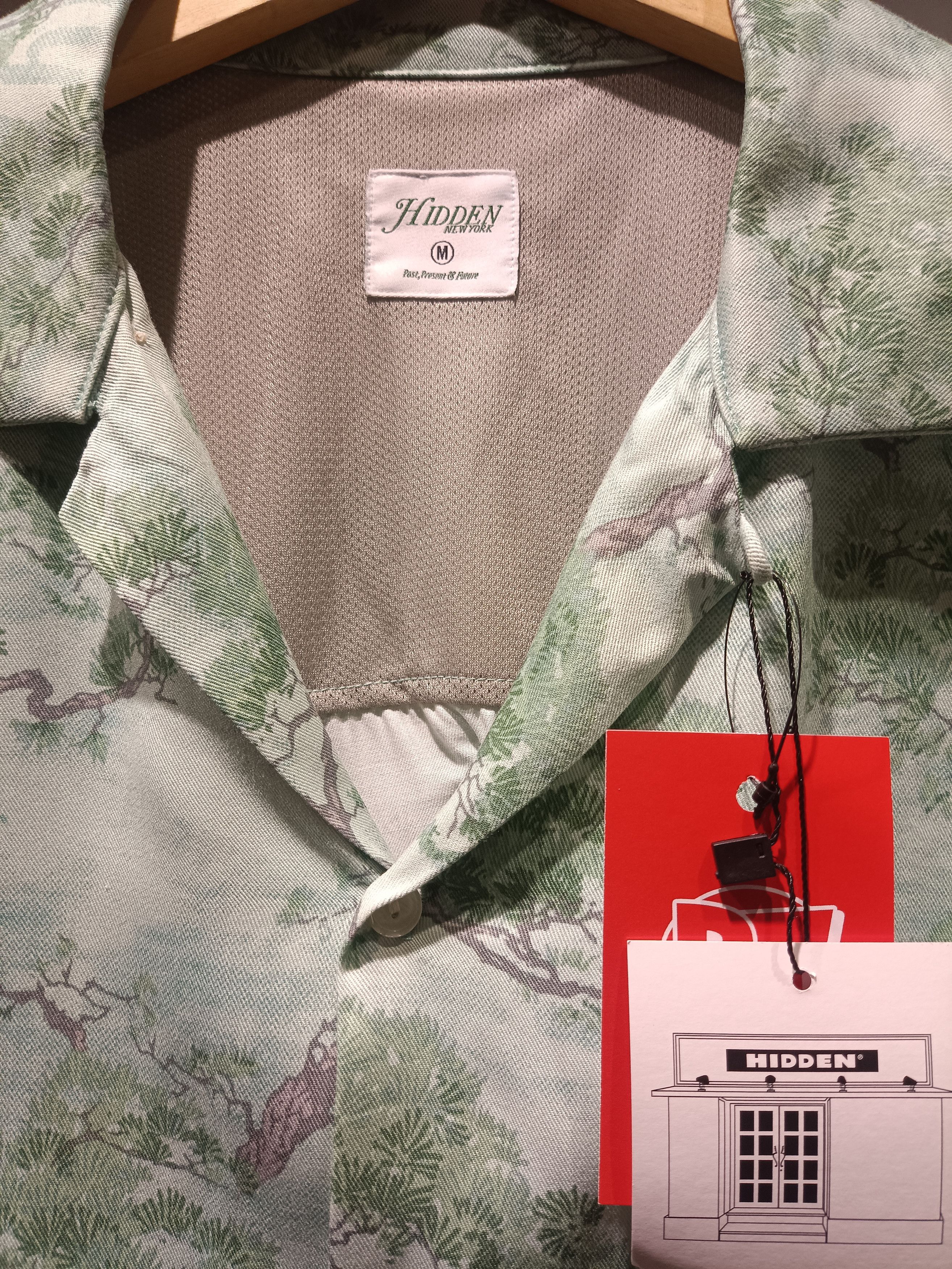 HIDDEN hidden New York Size US M / EU 48-50 / 2 - 3 Thumbnail