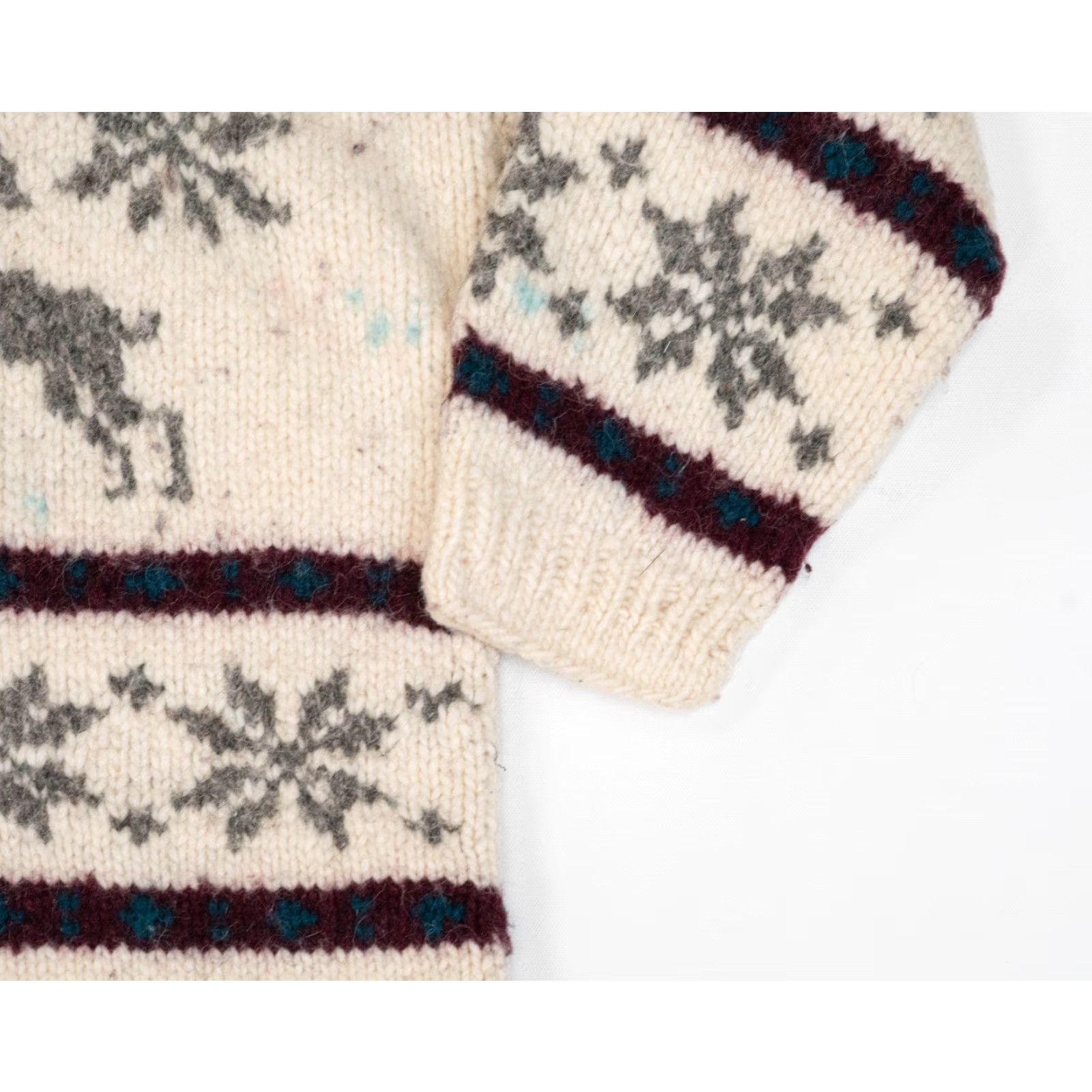 Vintage VINTAGE True Vintage Handknit 60s Cowichan Nordic Wool Sweater M Reindeer Heritage Ivory Size M / US 6-8 / IT 42-44 - 6 Thumbnail