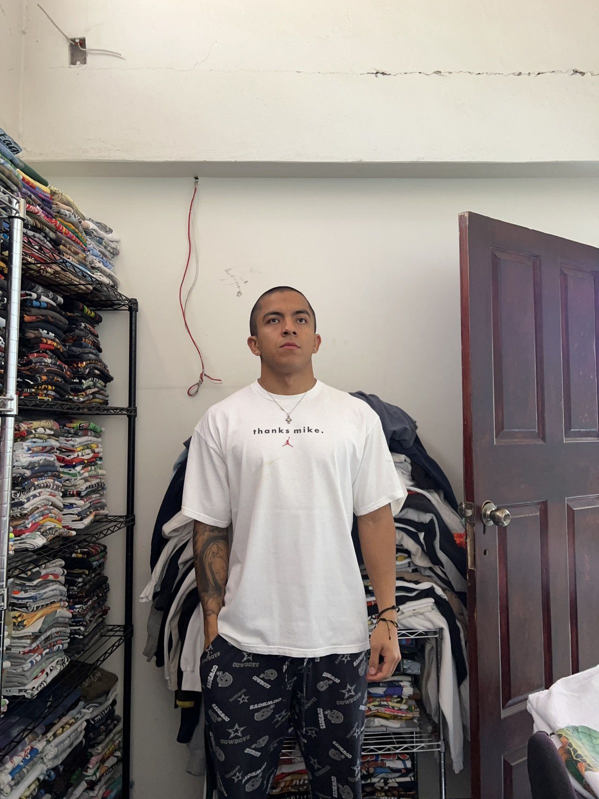 Nike 90s Thanks Mike for Inspiring Us Michael Jordan NBA Tee Size US L / EU 52-54 / 3 - 3 Thumbnail