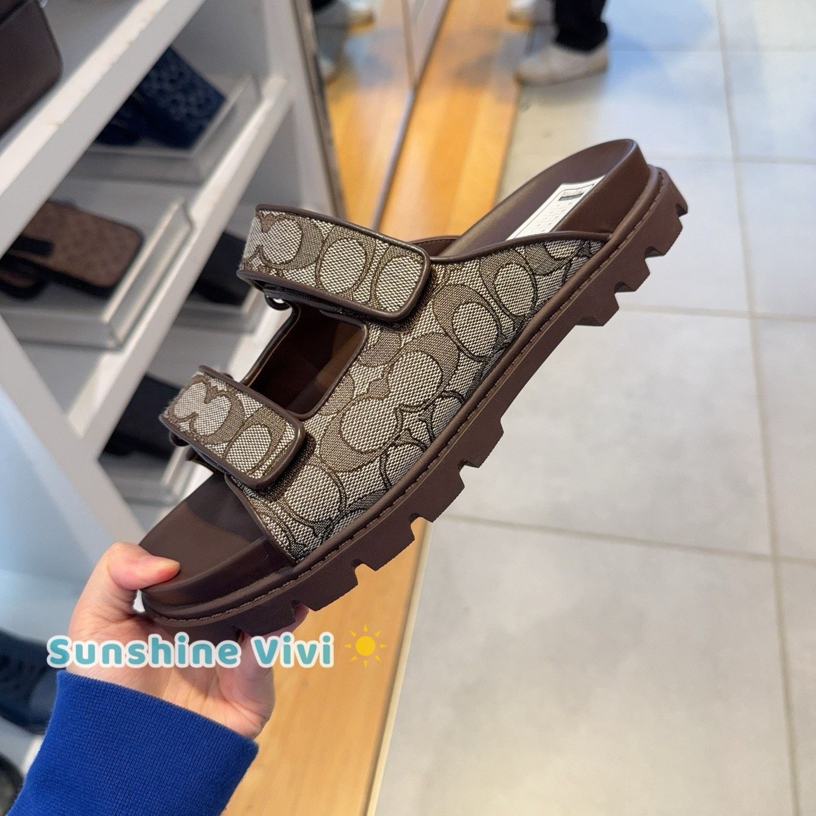 Coach NWT Coach Men's Double Banded SandalIn Oak/Maple CBZ83 us 9 Size US 9 / IT 39 - 2 Thumbnail