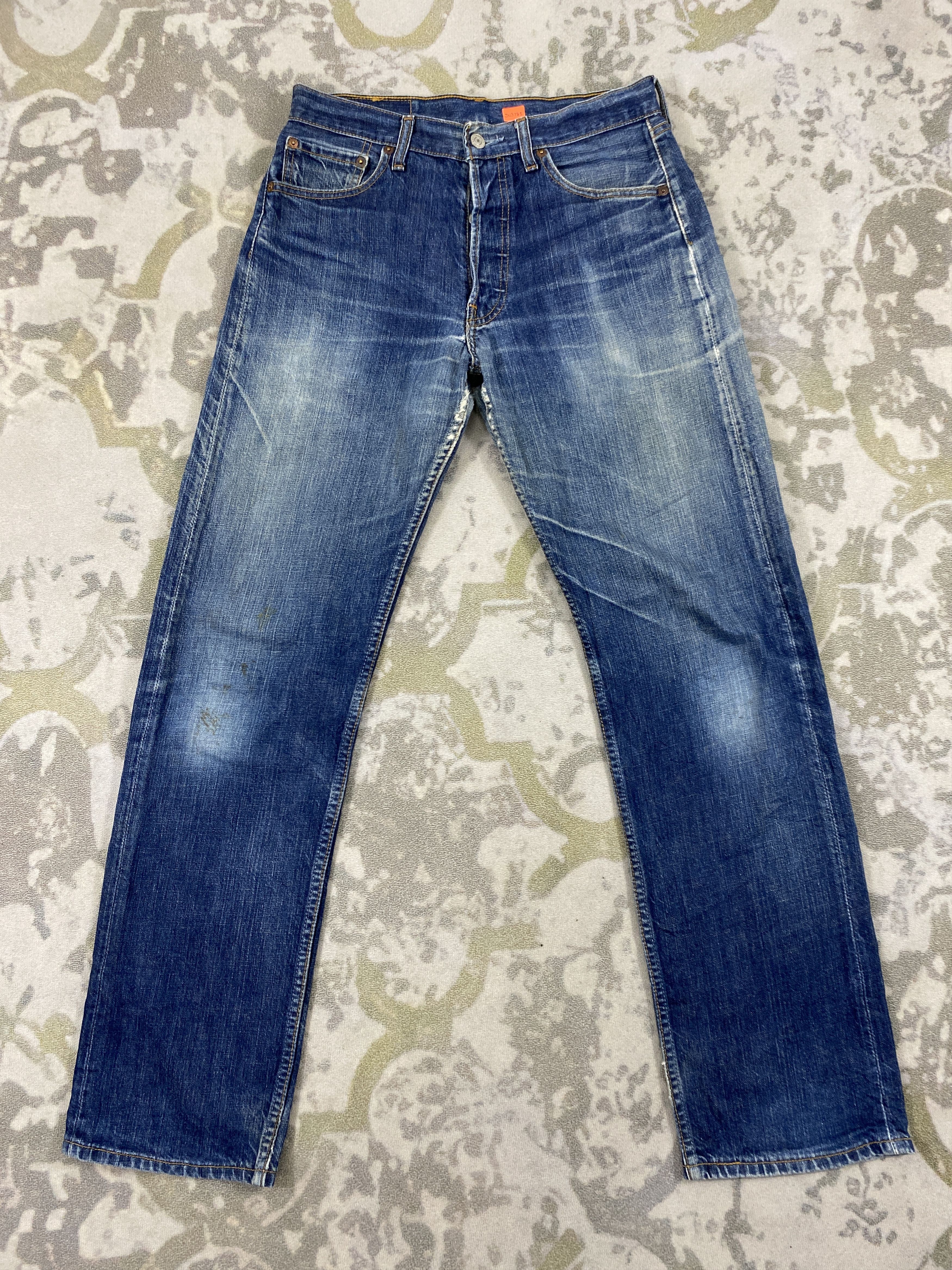 Levi's Vintage Levi's 501 Faded Blue Jeans 30x30 Denim- JN3783 Size US 30 / EU 46 - 1 Thumbnail