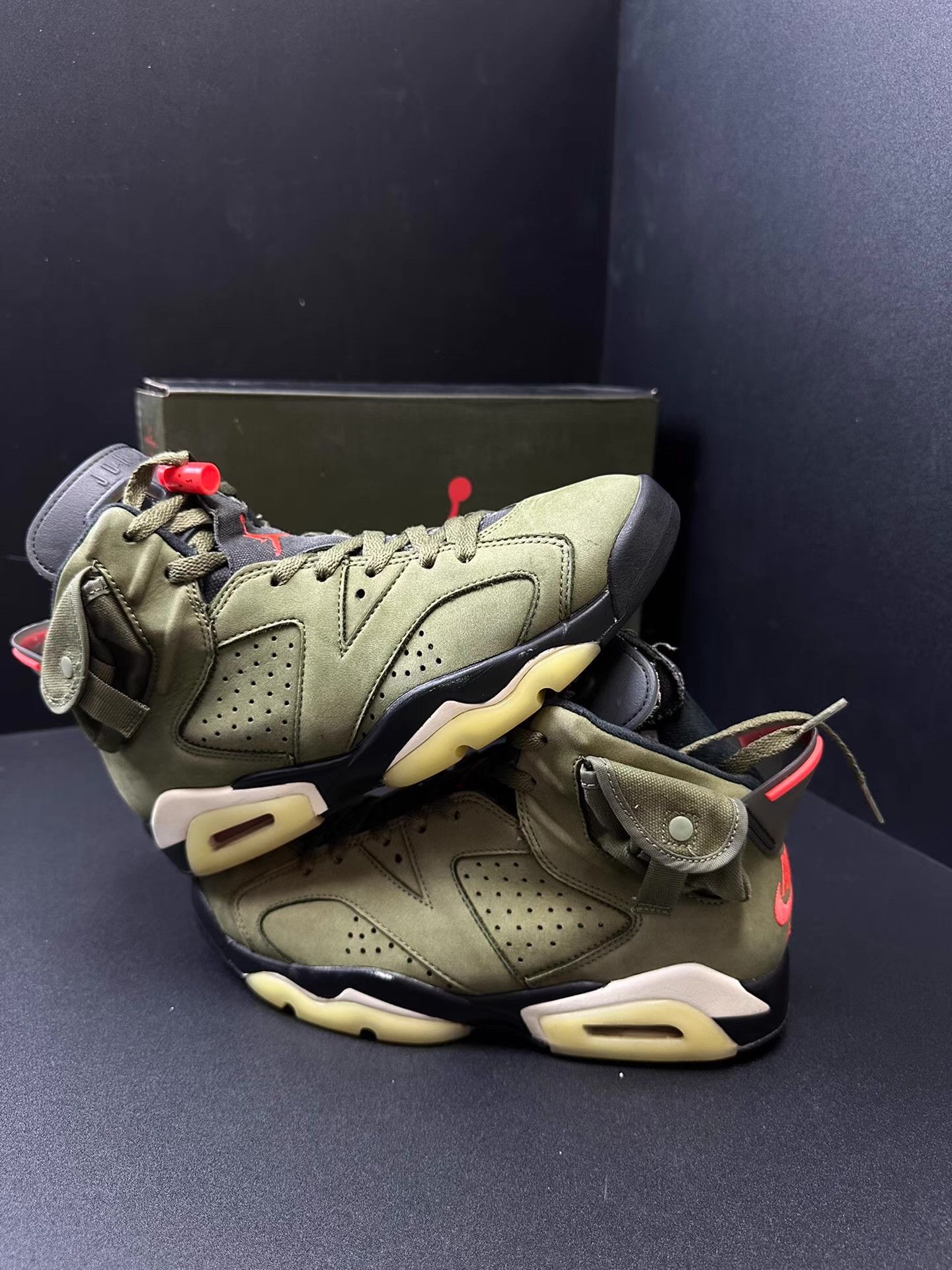 Nike Air Jordan 4 Retro x Travis Scott Olive Ｑ20 Size US 8 / EU 41 - 6 Thumbnail