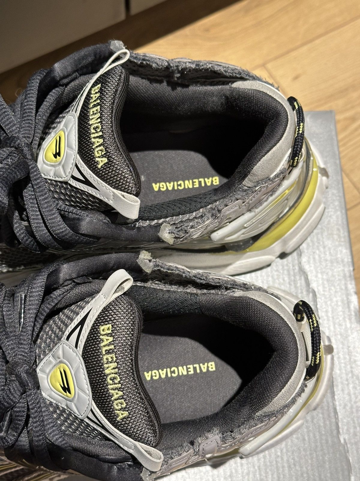 Balenciaga Balenciaga Runner size 45 Size US 12 / EU 45 - 6 Thumbnail