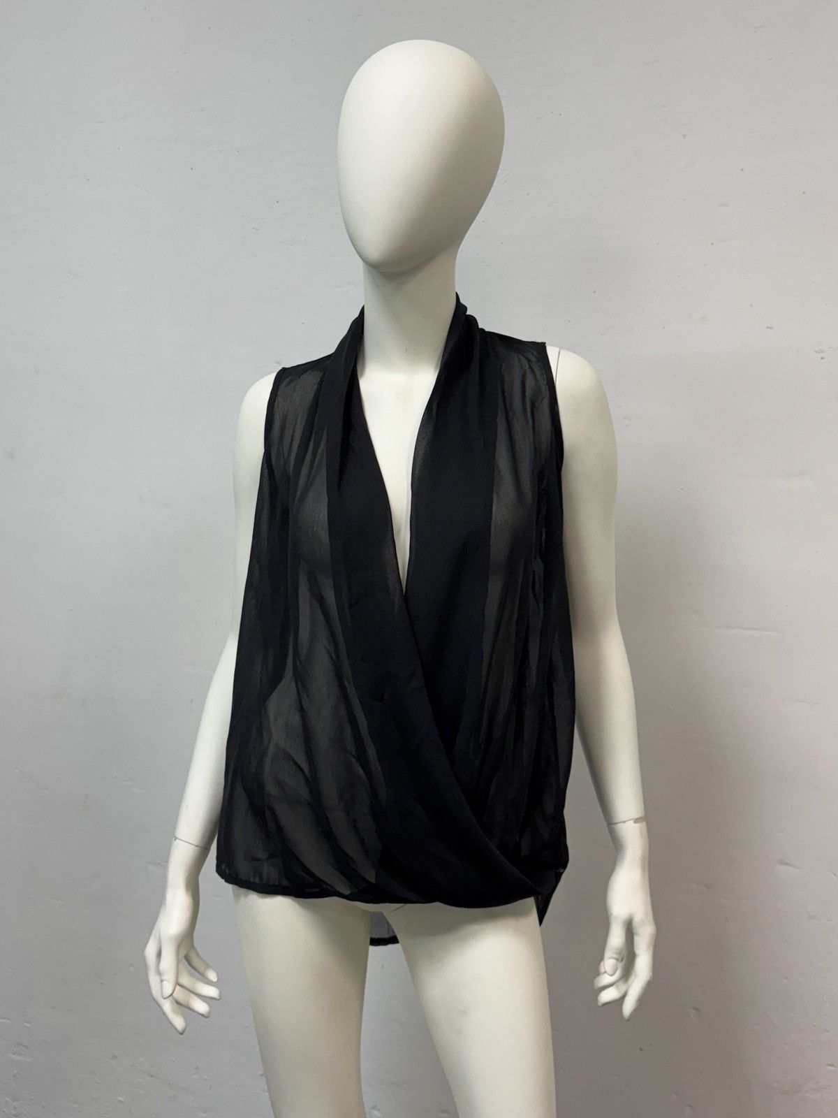 Vintage Vintage Shirt Top Tee Size M / US 6-8 / IT 42-44 - 1 Thumbnail