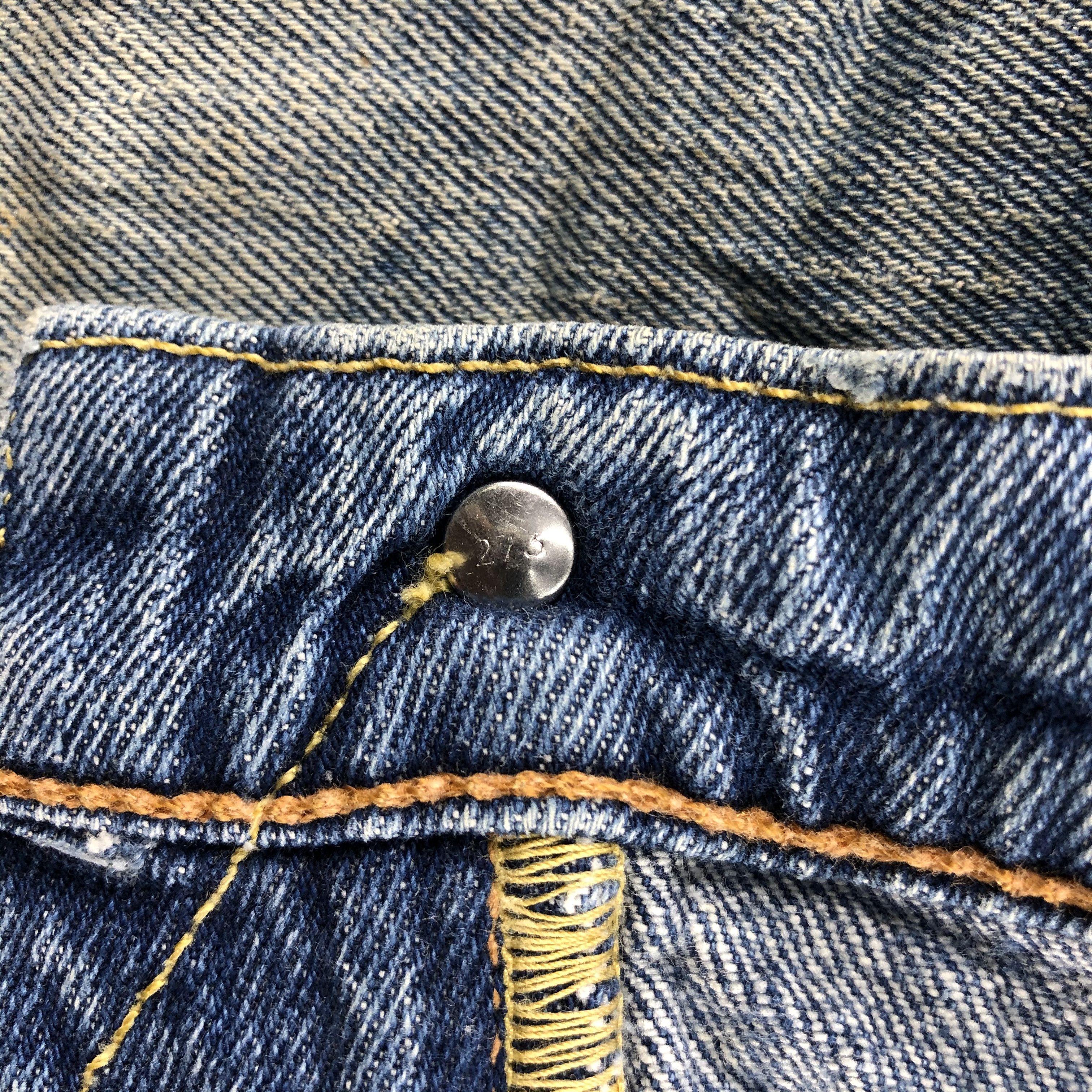 Levi's Vintage Blue Wash Levis 504 Jeans-J2269 Size US 38 / EU 54 - 11 Thumbnail