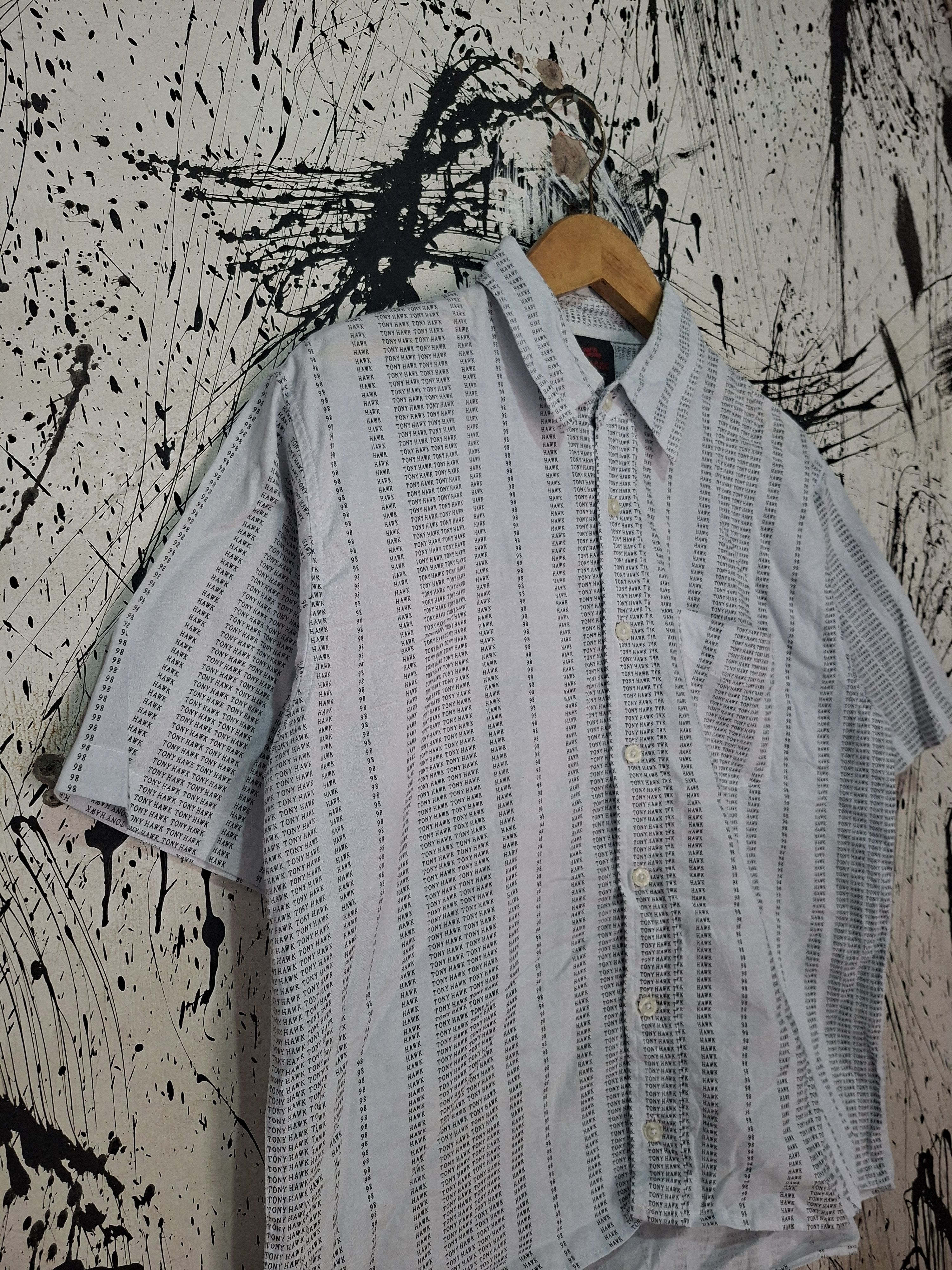 Tony Hawk TONY HAWK 98 SCRIPT SKATEBOARDER BUTTON UP SHIRT Size US L / EU 52-54 / 3 - 2 Thumbnail