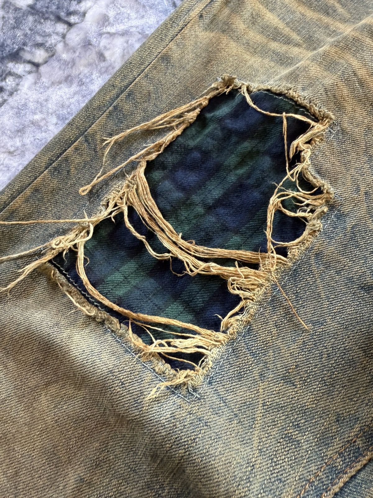 Le Grande Bleu (L.G.B.) 2000s Distressed Mud Wash Check plaid Patched Japanase Jeans Size US 29 - 9 Thumbnail