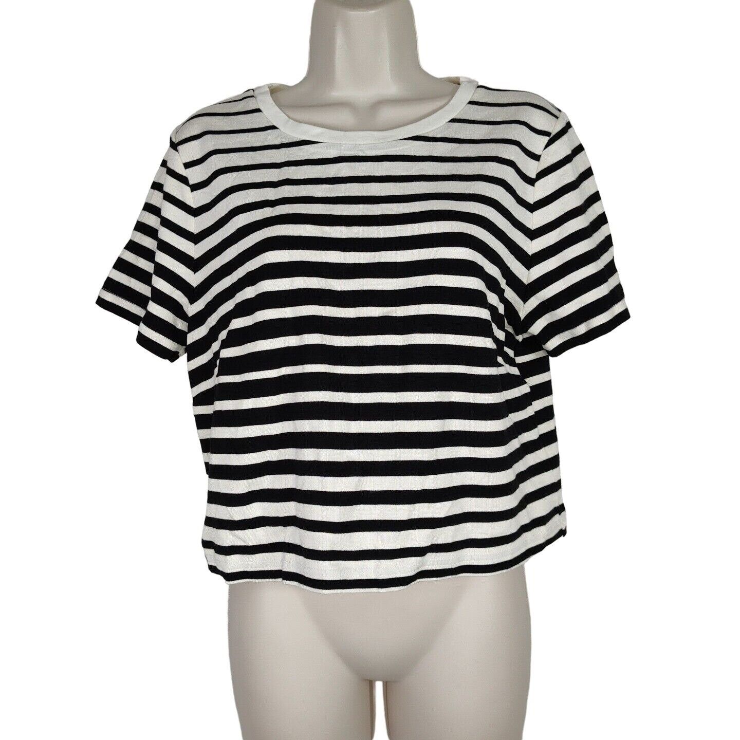 Forever 21 Forever 21 Crop Knit Top Crew Neck Size 1X Black Striped Size XL / US 12-14 / IT 48-50 - 1 Thumbnail