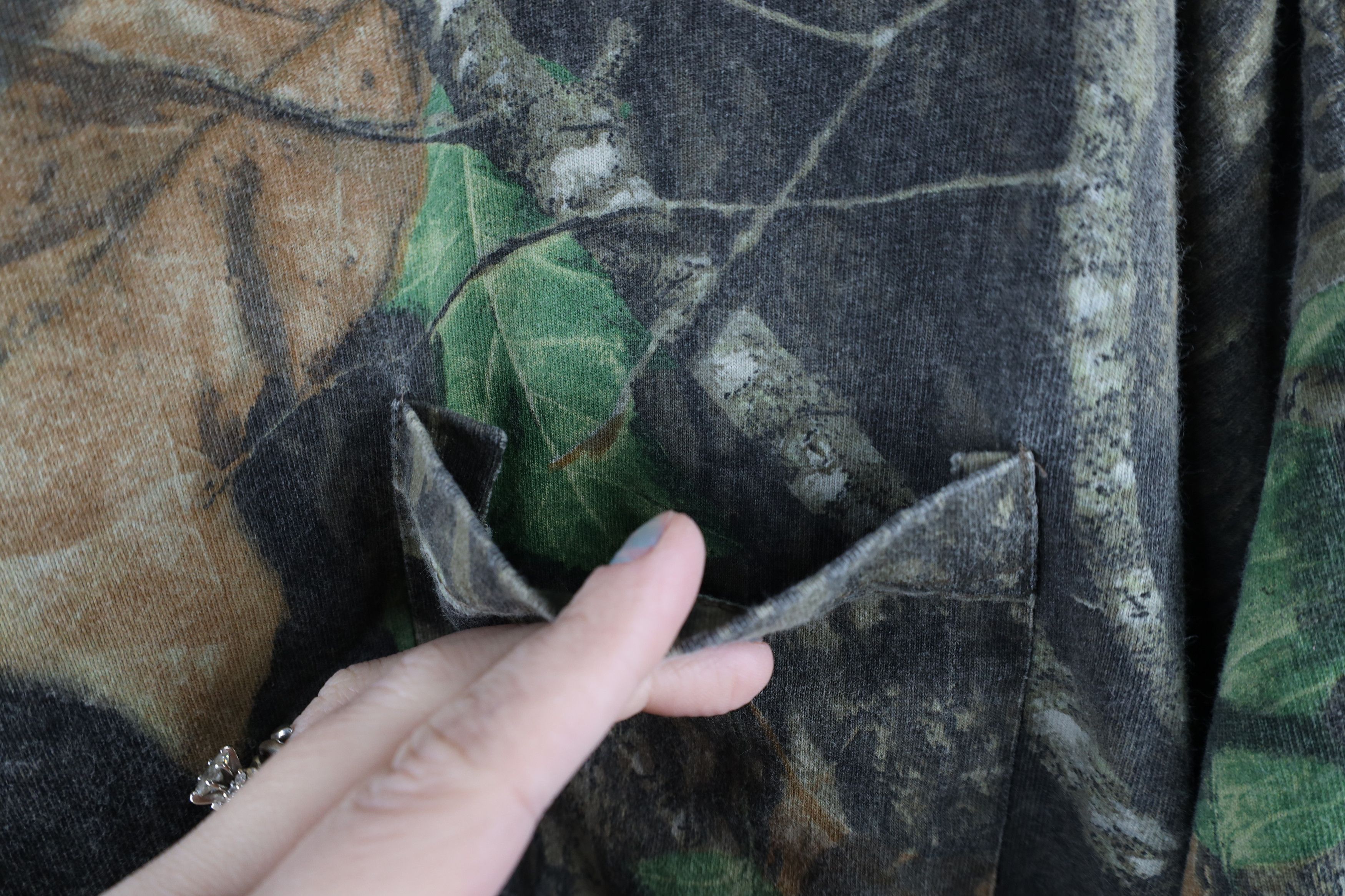 Vintage Vintage 90s Jerzees Camouflage Pocket T-Shirt 3XL Size US XXL / EU 58 / 5 - 4 Thumbnail