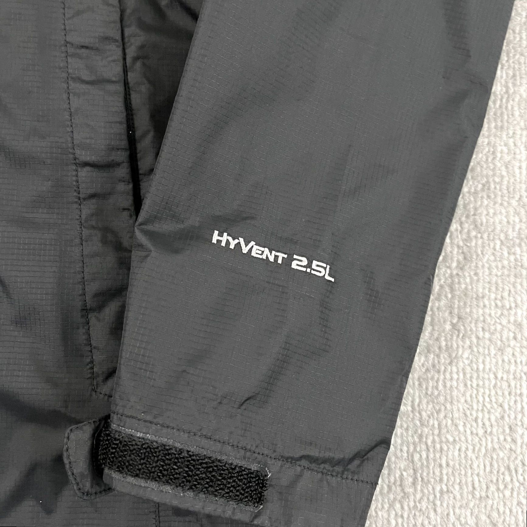 The North Face The North Face Jacket Medium Black Rain Coat Hooded Hiking Hyvent 2.5L Womens Size M / US 6-8 / IT 42-44 - 4 Thumbnail