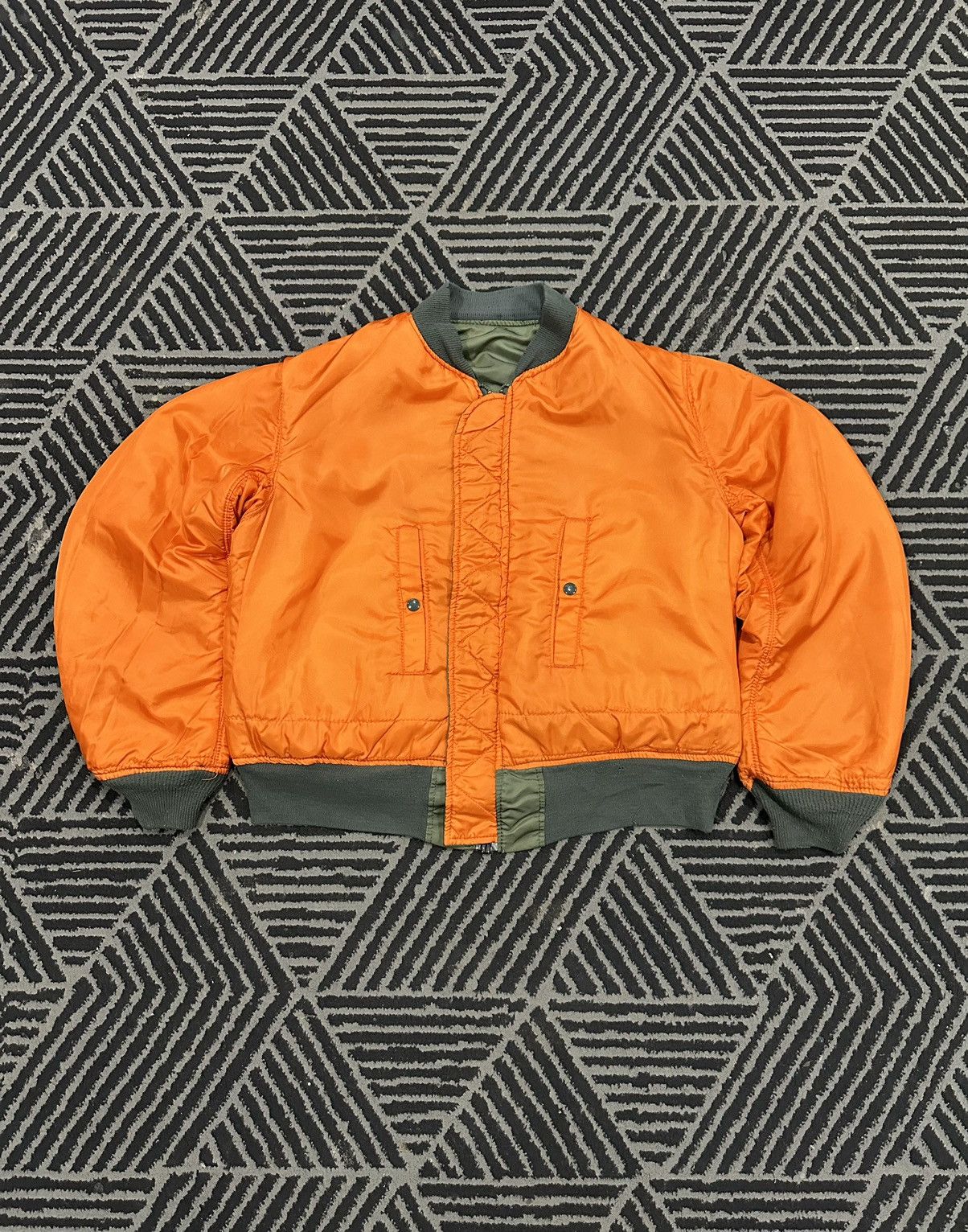 Alpha Industries Vintage ALPHA INDUSTRIES Reversible Bomber Jacket Size US L / EU 52-54 / 3 - 11 Thumbnail