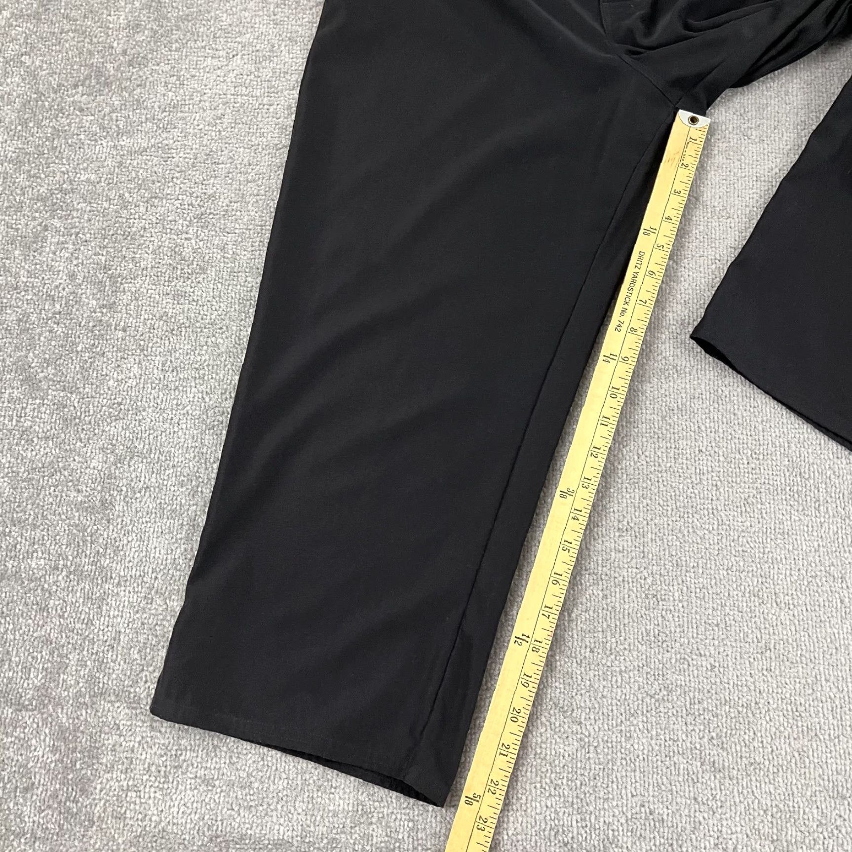 Patagonia Patagonia Pataloha Pants Women Sz 10 W30 L23 Black Hiking Capri Casual Outdoors Size 32" / US 10 / IT 46 - 7 Thumbnail