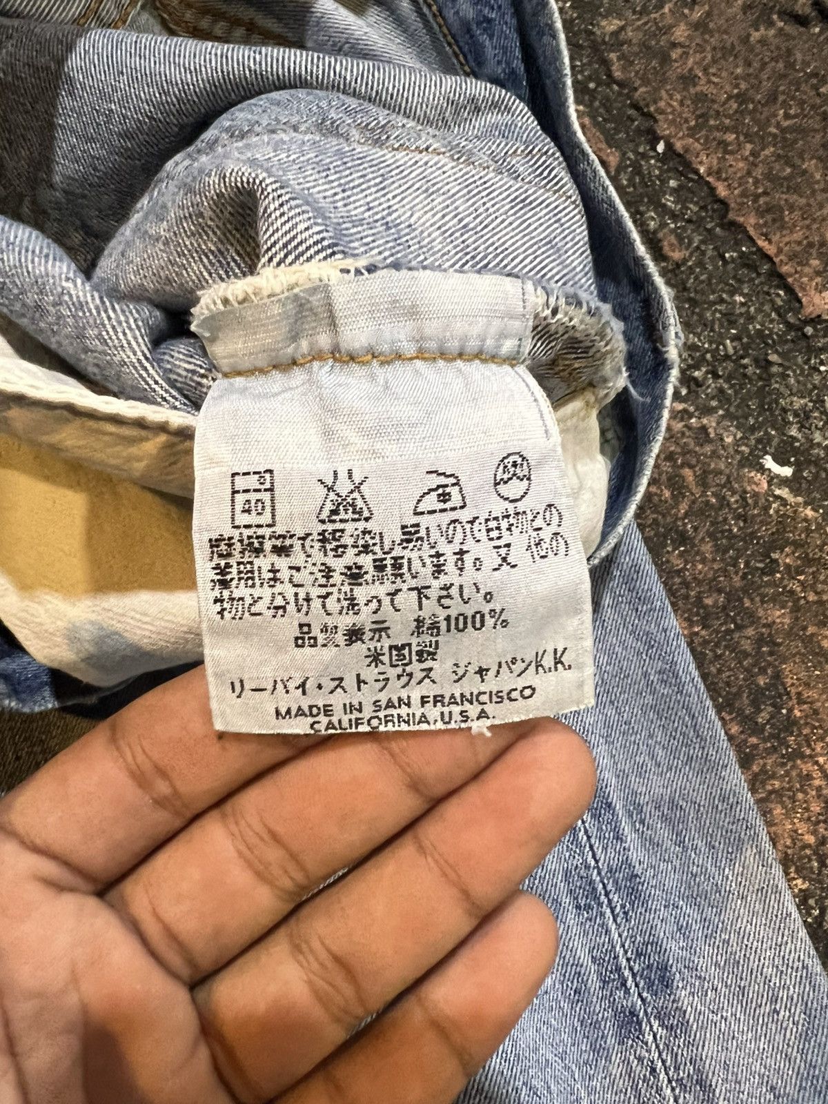 Levi's Vintage Clothing Vintage 1998 Levi’s 501XX LVC Big E Selvedge Size US 29 - 10 Thumbnail