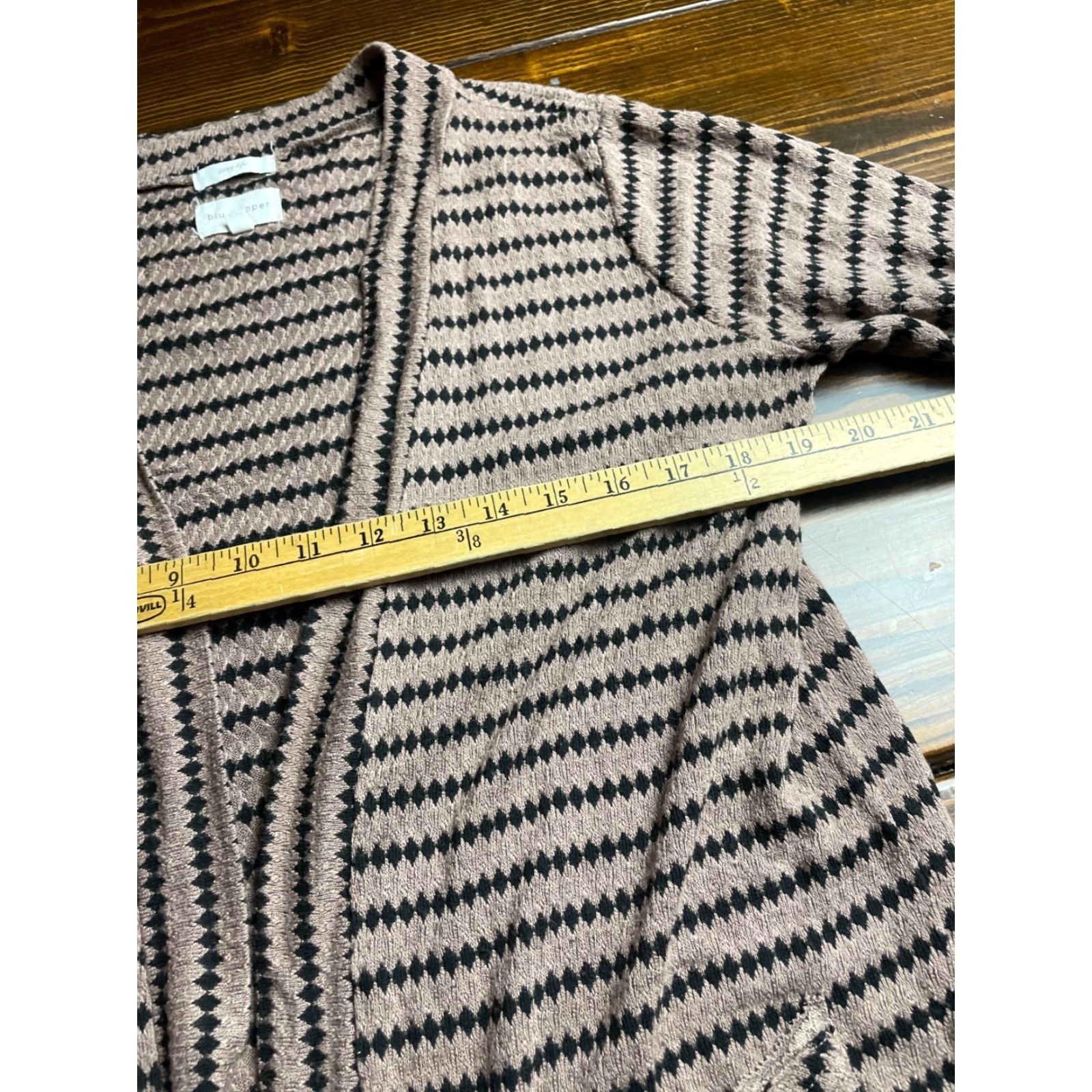 Vintage Blue Pepper Cardigan Sweater Women's M Tan Black Long Sleeve Patch Pocket Open Neckline Knit 90s Modern Mens Womens Size M / US 6-8 / IT 42-44 - 8 Thumbnail