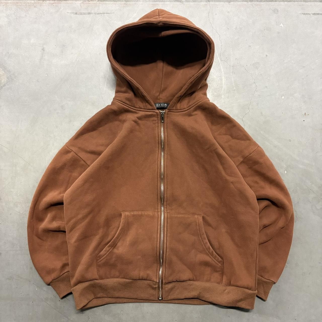 Vintage Crazy Vintage Y2K/2000s Blank Brown Zipup Skater Style Hoodie! Size US M / EU 48-50 / 2 - 1 Thumbnail