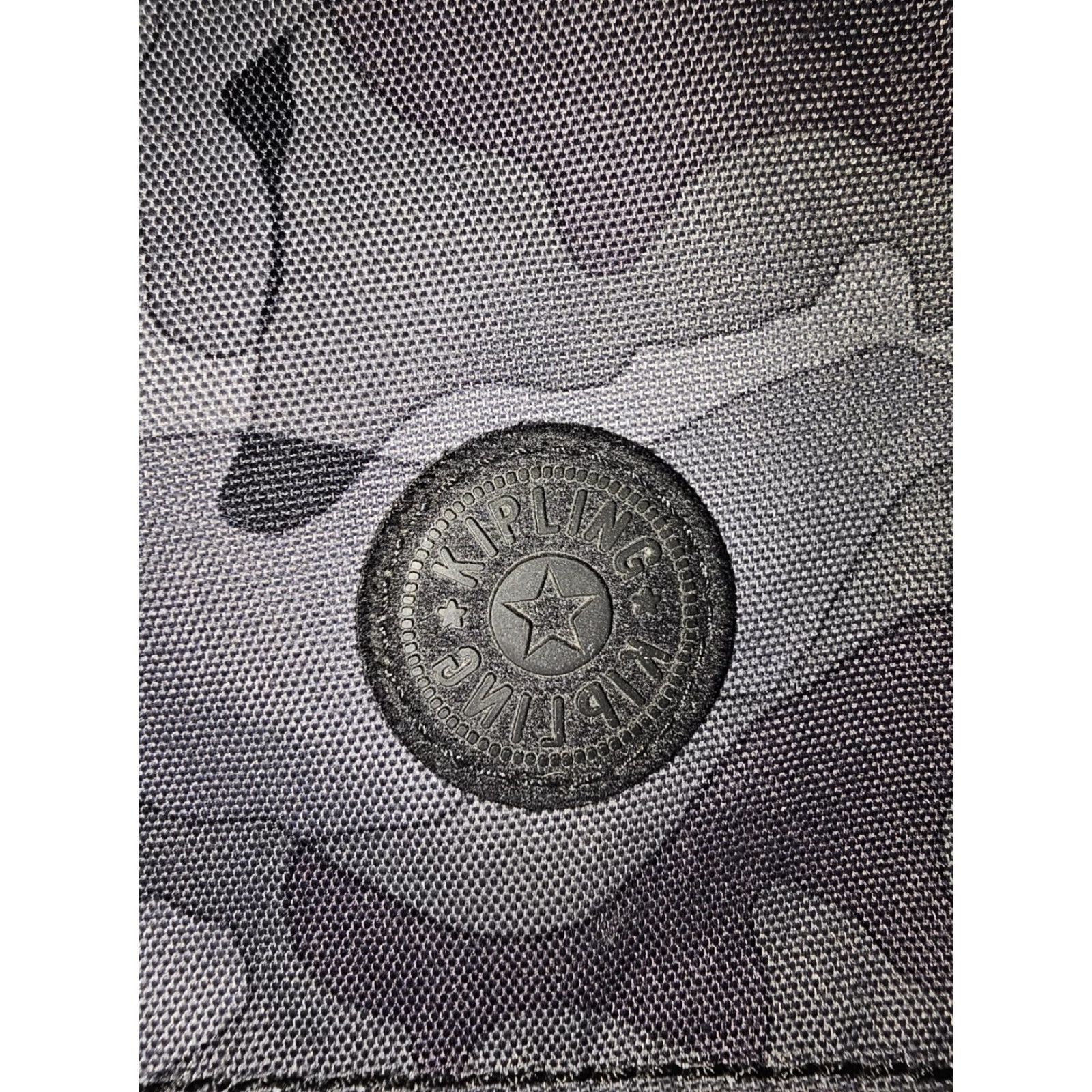 Vintage Kipling Signature Camo Fog Eldorado Gray Black Nylon Crossbody Travel Bag - Small Women Gray Camouflage Modern 90s? Size ONE SIZE - 3 Thumbnail