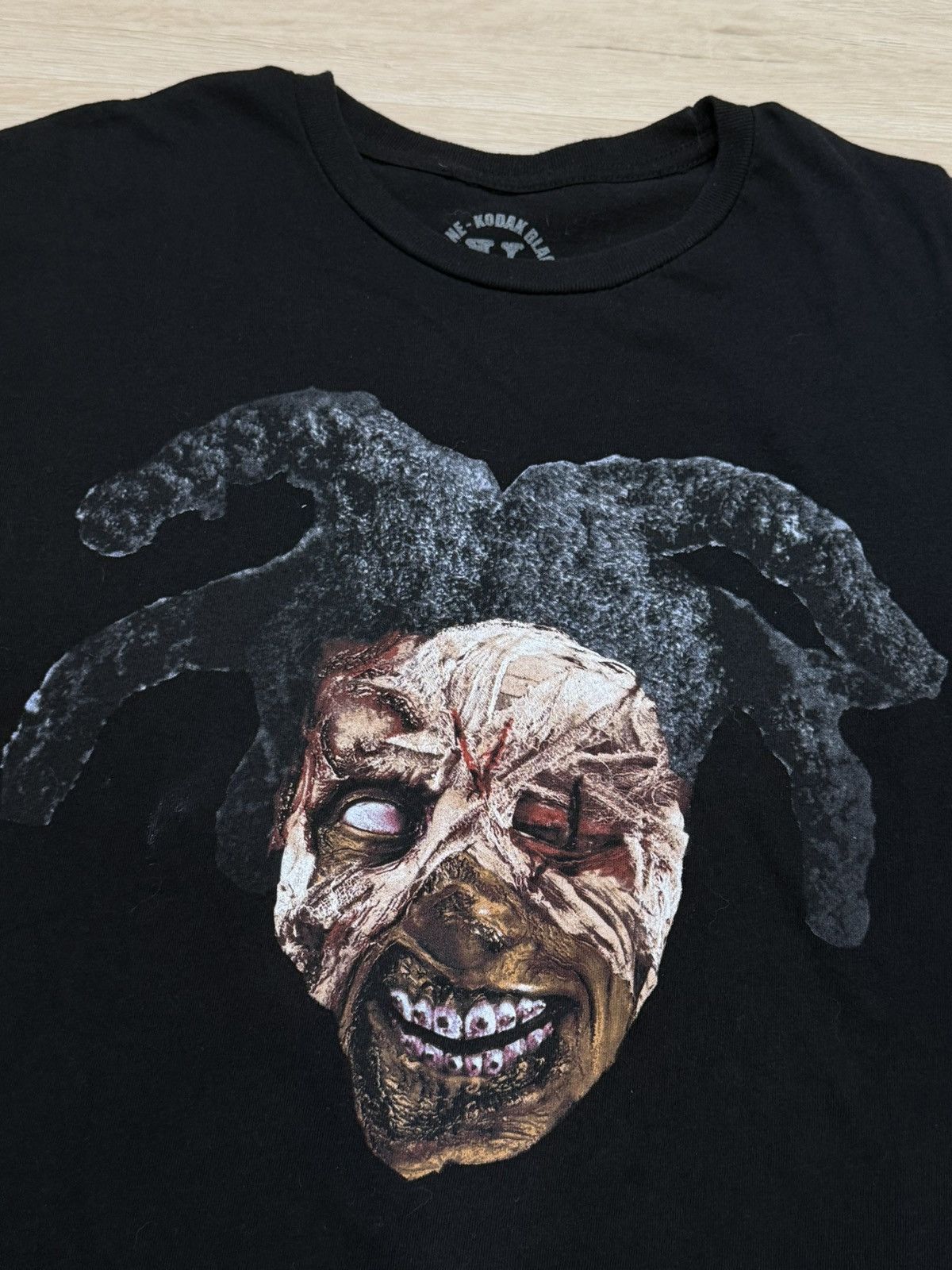 Vlone Vlone Kodak Black Zombie Tee Size US XL / EU 56 / 4 - 2 Thumbnail