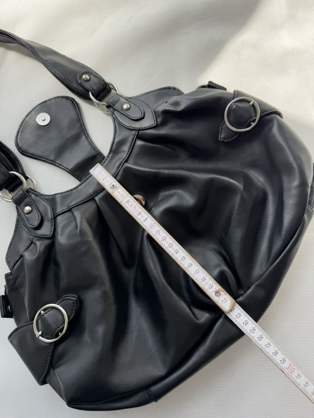 Japanese Brand Y2k Crossbody Leather Bag Avant Garde Diesel Style Size ONE SIZE - 16 Thumbnail
