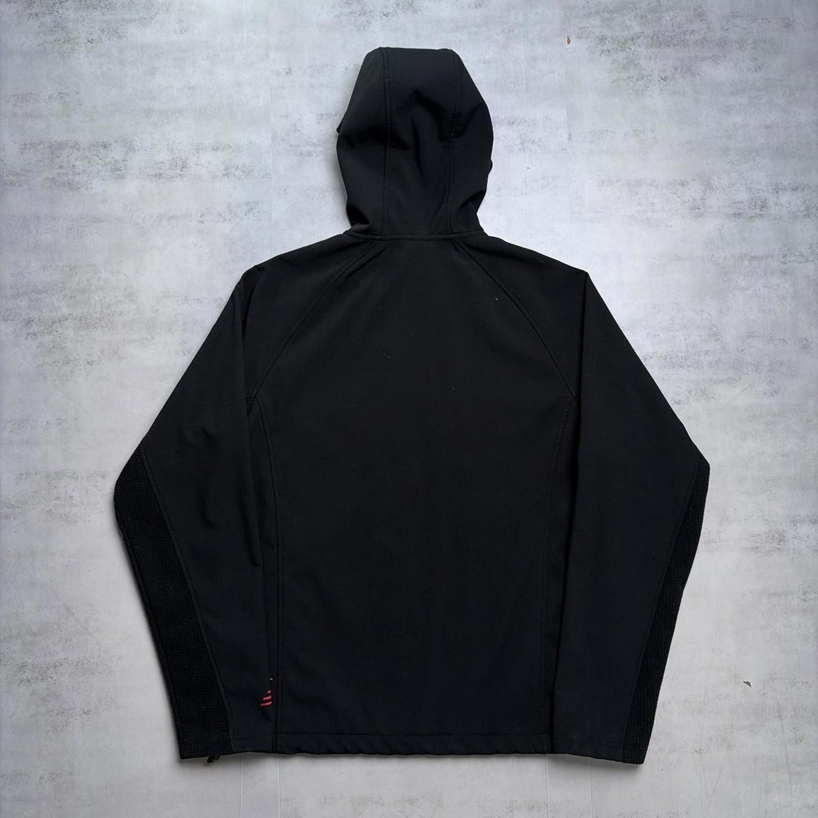 New Balance Y2K Black New Balance Softshell Hooded Fleece Lined Jacket Size US S / EU 44-46 / 1 - 7 Thumbnail