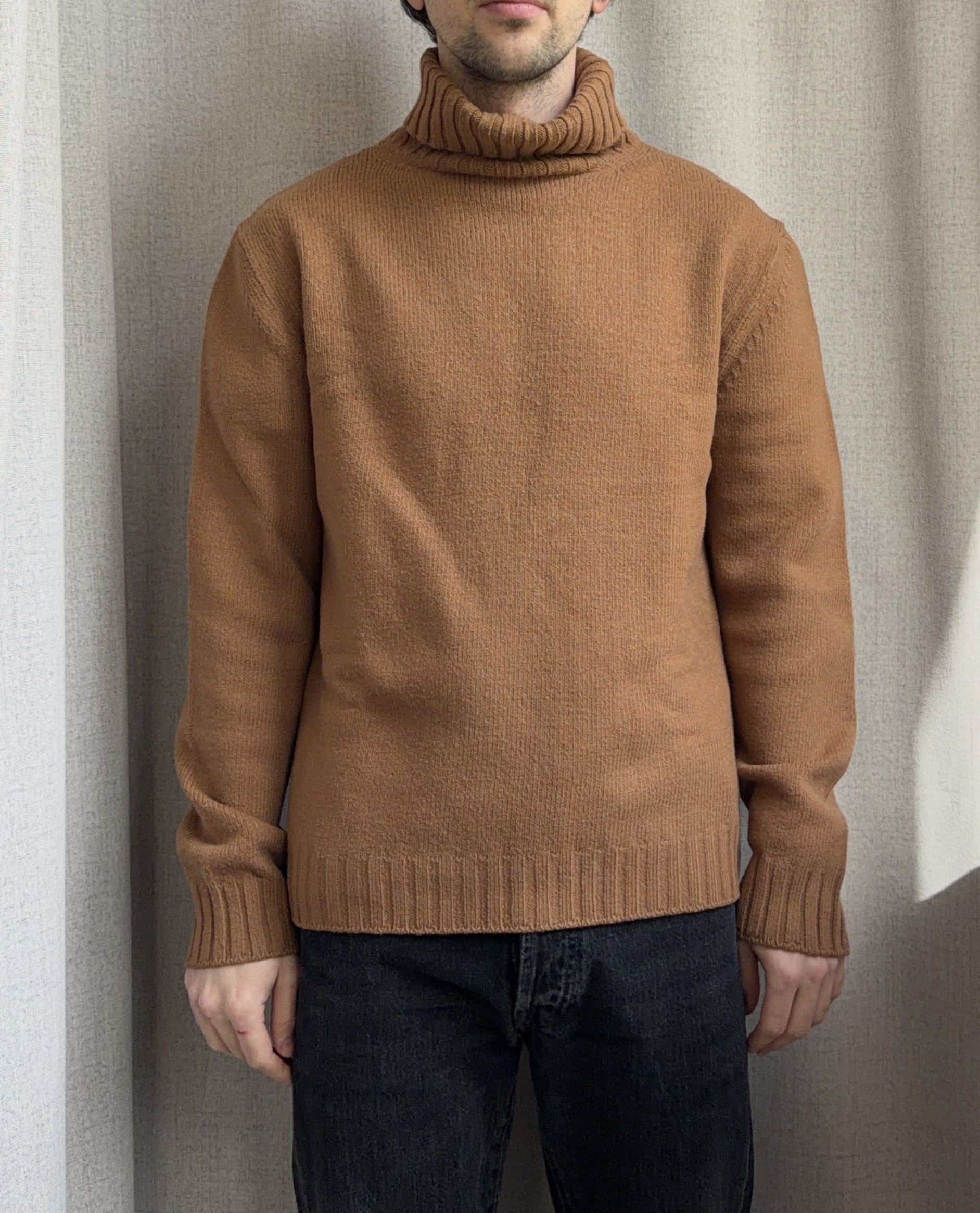 Dolce & Gabbana Vintage Dolce Gabbana Patch Logo Wool Turtleneck Sweater Size US M / EU 48-50 / 2 - 3 Thumbnail