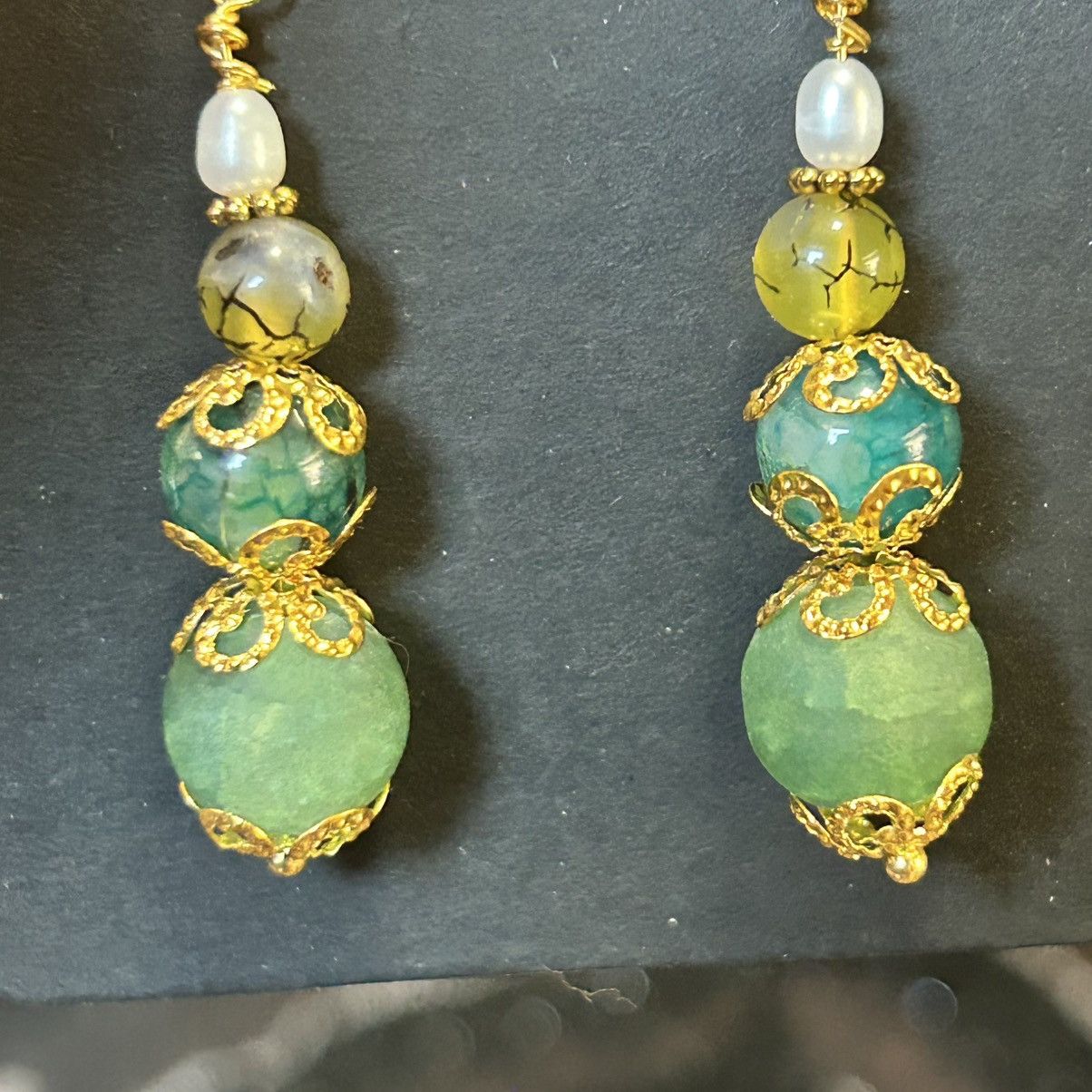 Handmade Handcrafted green crackle glass dragon vein agate earrings Size ONE SIZE - 3 Thumbnail