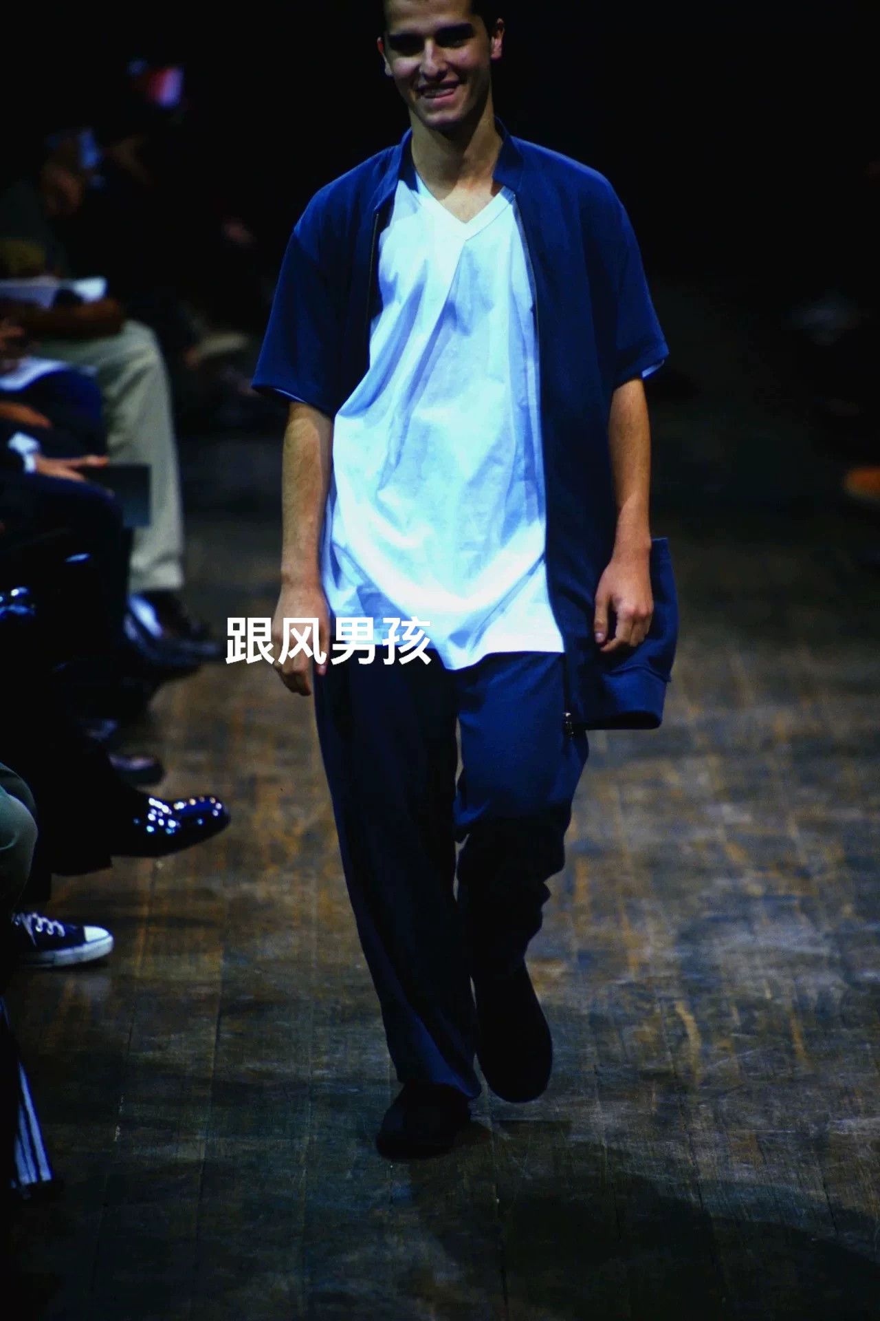 Yohji Yamamoto Yohji Yamamoto 98SS FogBlue Zip ShortSleeve Jacket Size US M / EU 48-50 / 2 - 3 Thumbnail