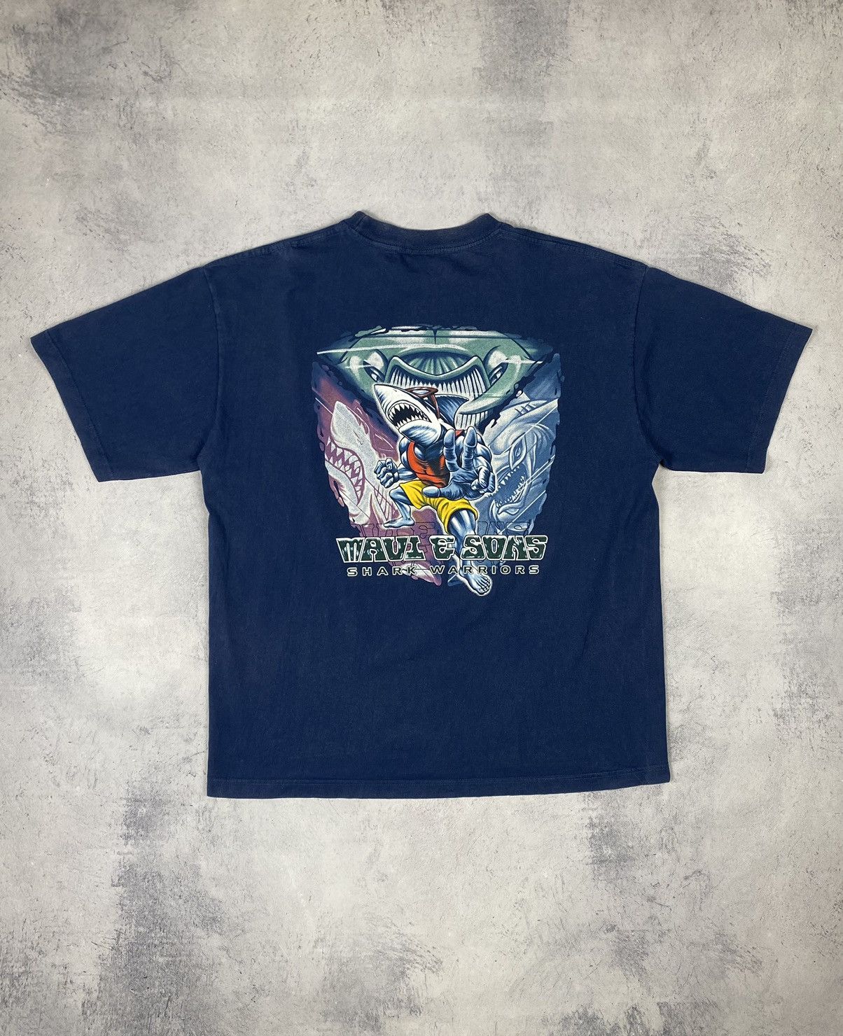Maui and Sons × Vintage Vintage Maui and Sons Shark Warriors Surfing Graphic Tee Size US XL / EU 56 / 4 - 2 Thumbnail