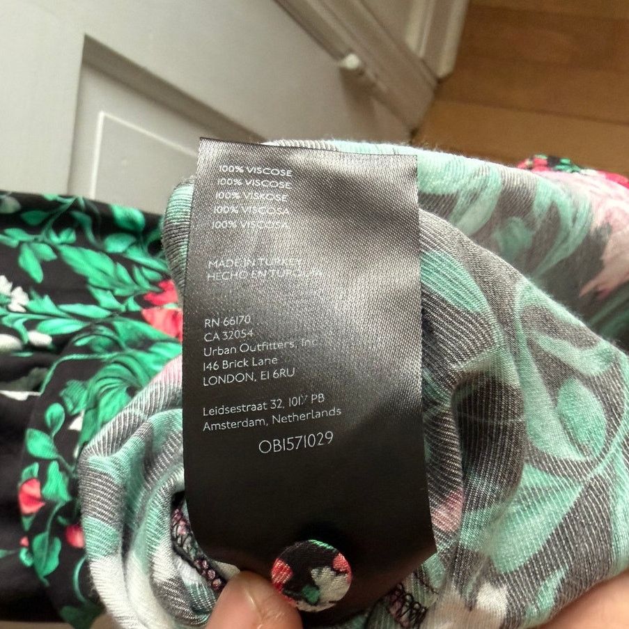 Anthropologie Anthropologie Black Floral Long Sleeve Dress - Green/Pink Size S / US 4 / IT 40 - 5 Thumbnail