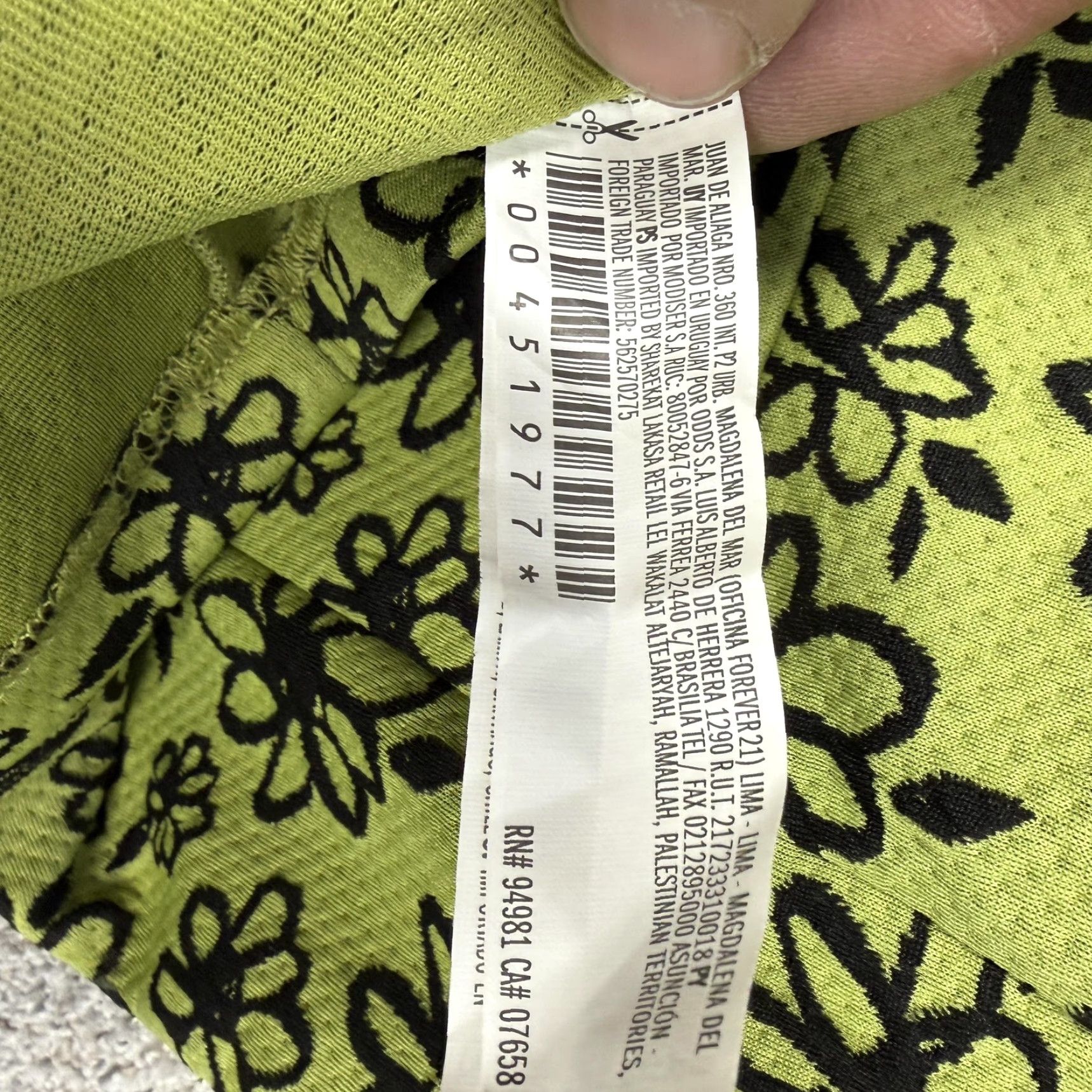 Forever 21 FOREVER 21 Dress S Floral Green Sleeveless Bodycon Mini Square Neck Strappy Dress Women's Casual Party/Cocktail 2000s Y2K Vintage Not Vintage Size S / US 4 / IT 40 - 6 Thumbnail