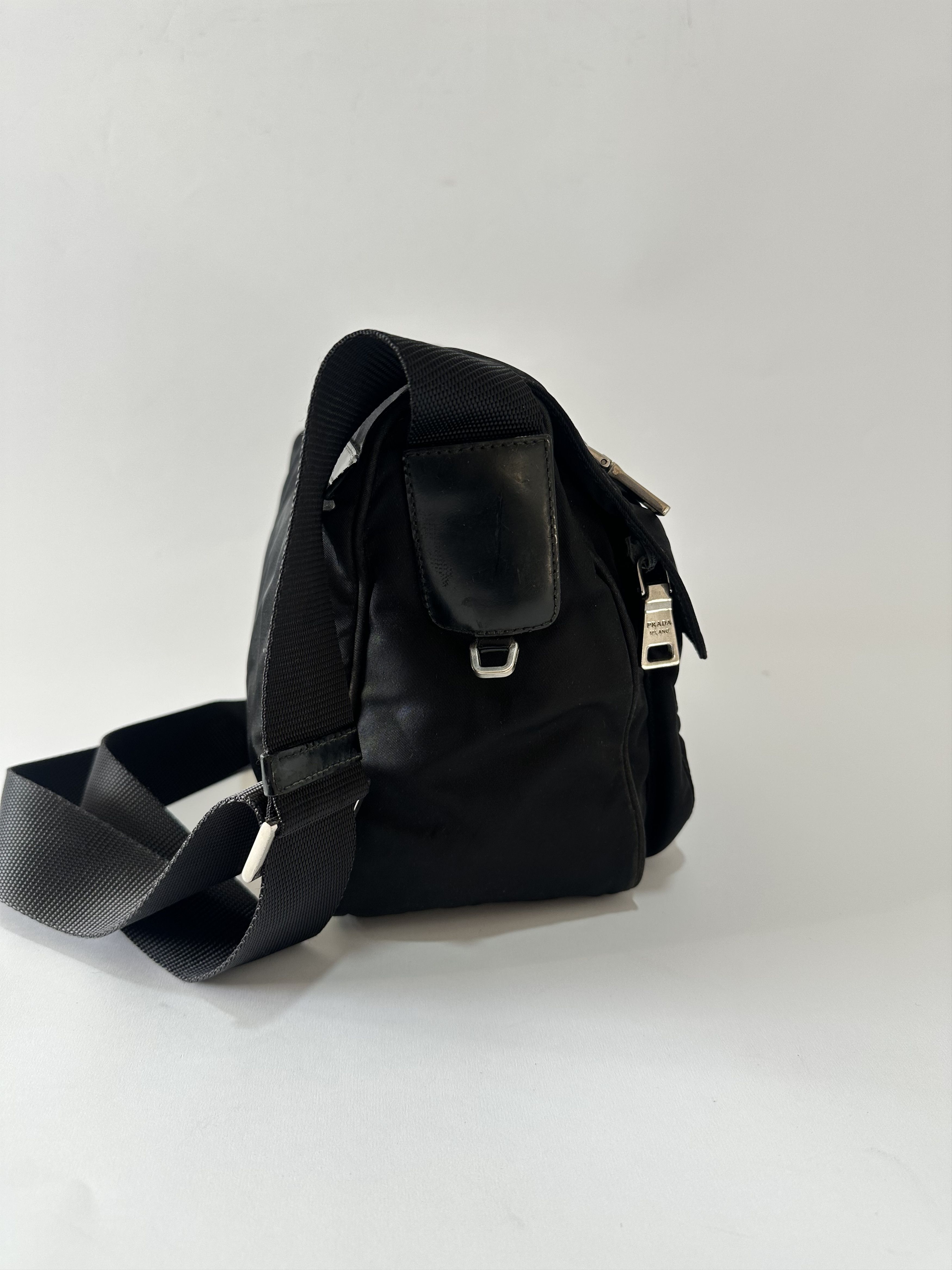 Prada PRADA Unisex Tessuto Nylon Messenger Bag Black Size ONE SIZE - 4 Thumbnail