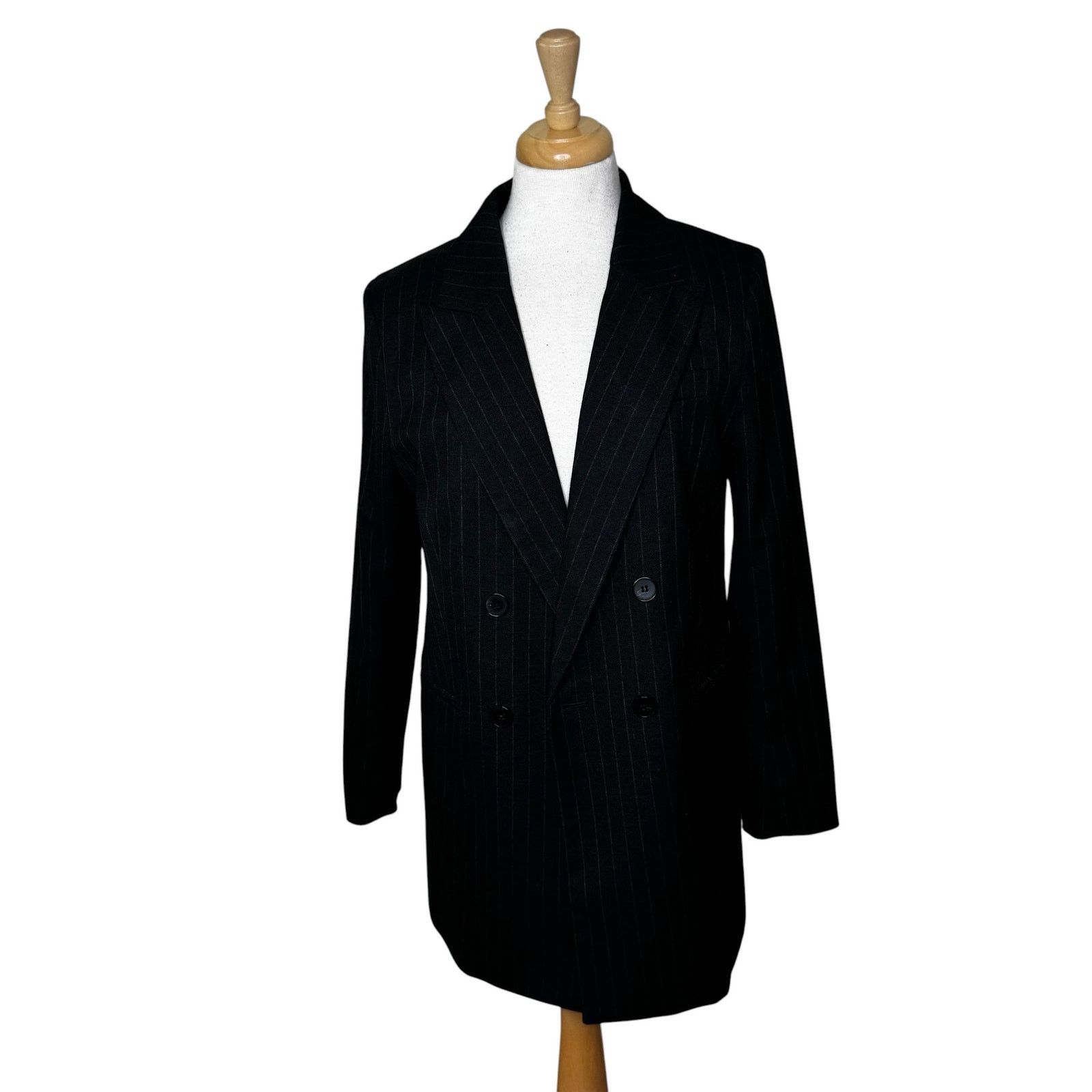 H&M H&M Oversized Charcoal Gray White Stripe Pinstripe Blazer Size M / US 6-8 / IT 42-44 - 1 Thumbnail