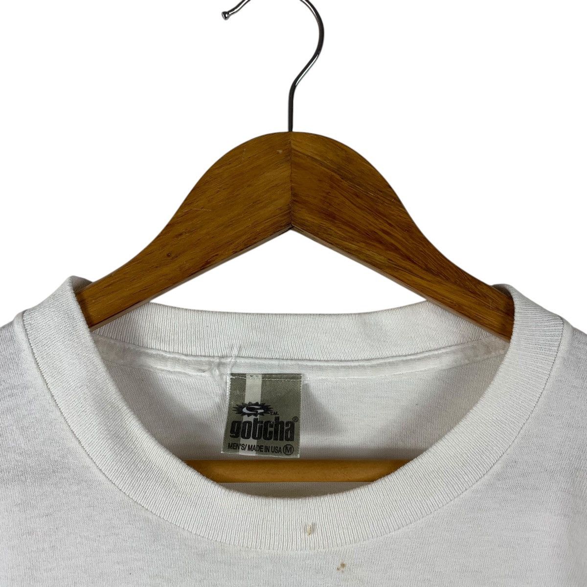 Gotcha Vintage 90s GOTCHA big logo back hit spellout surfing tee Size US M / EU 48-50 / 2 - 5 Thumbnail