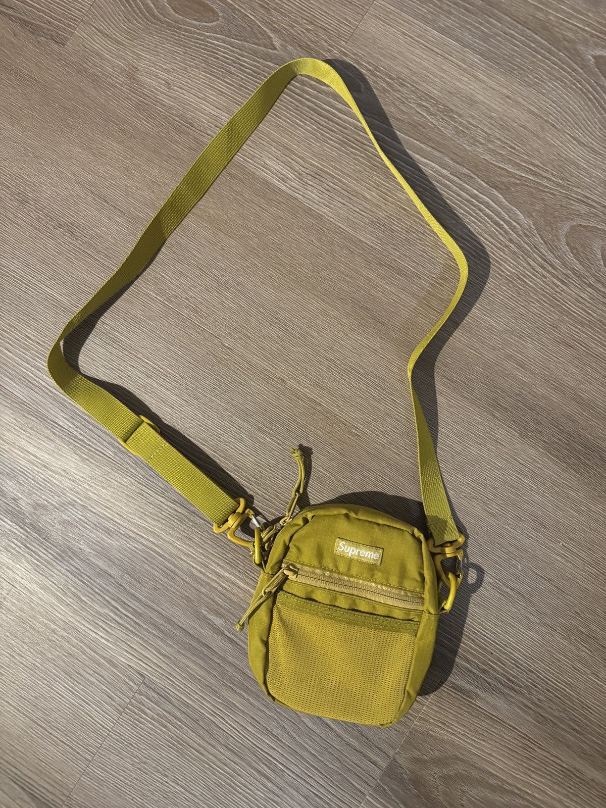 Supreme Supreme mini shoulder bag (mustard) Size ONE SIZE - 1 Thumbnail