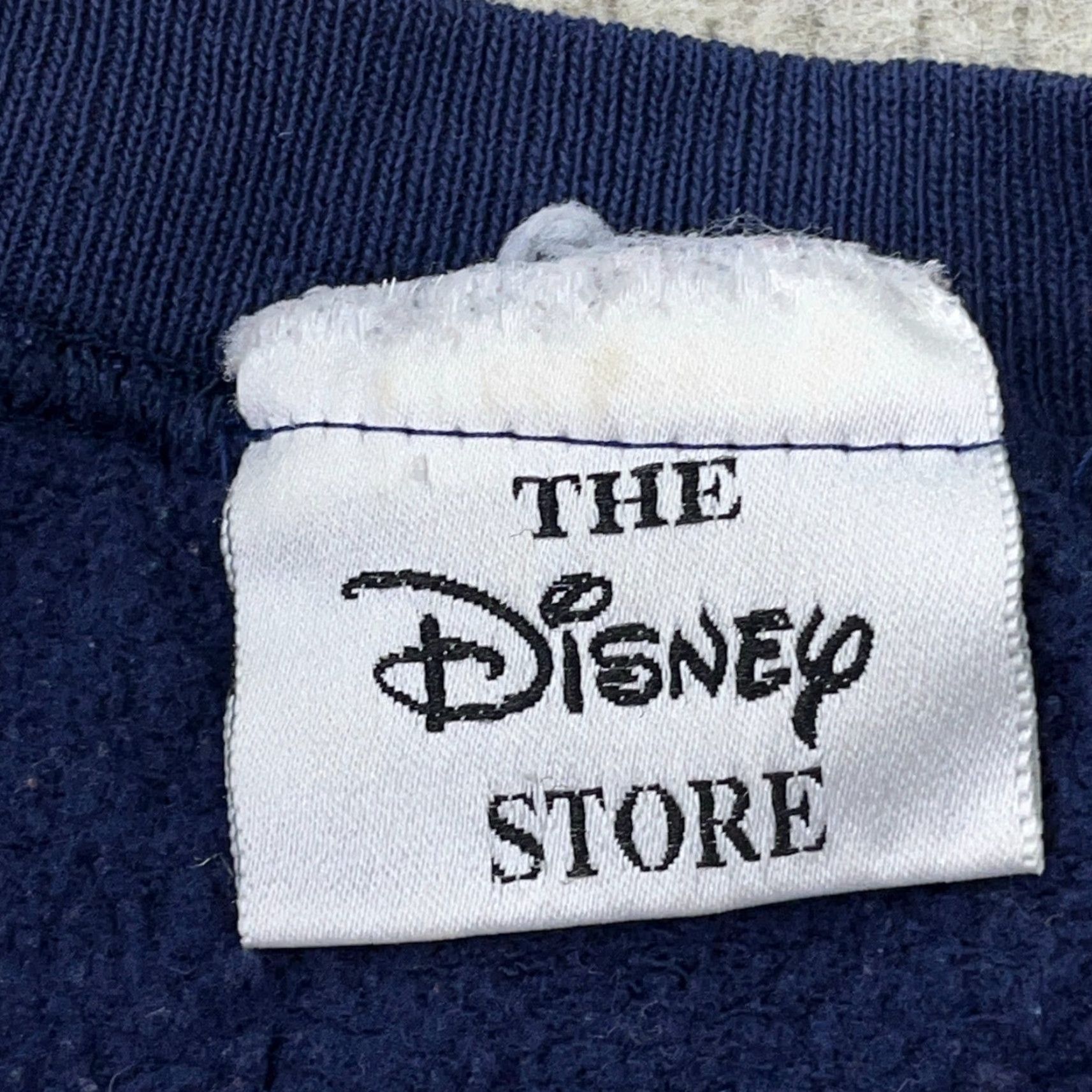 Disney VINTAGE Disney Winnie The Pooh Sweatshirt Men 2XL Navy Blue Crewneck Cotton Blend Graphic Print 80s 90s Logo Mens Size US XXL / EU 58 / 5 - 4 Thumbnail